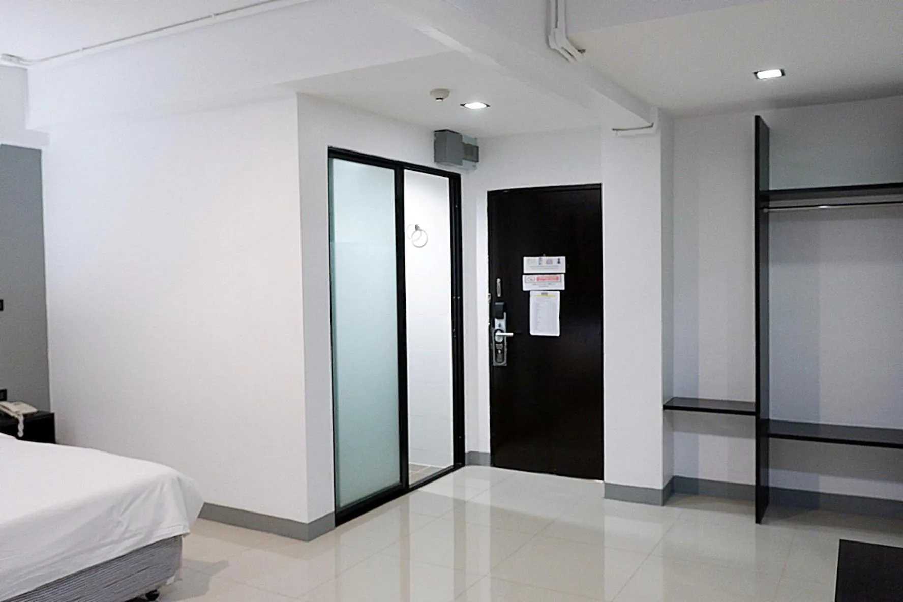 Photo of the whole room, Bed in Izen Budget Hotel & Residence