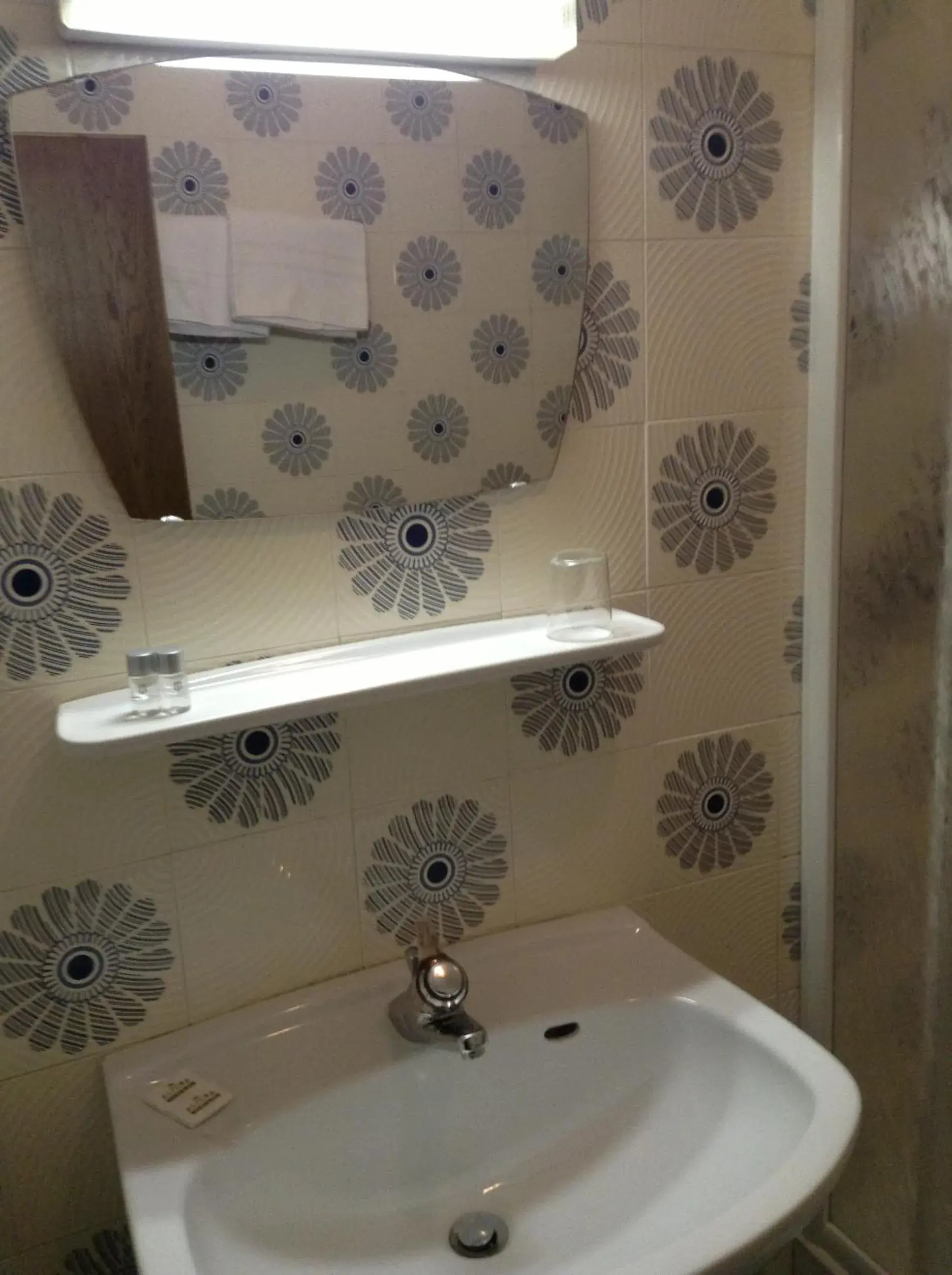 Bathroom in Hotel Daniela