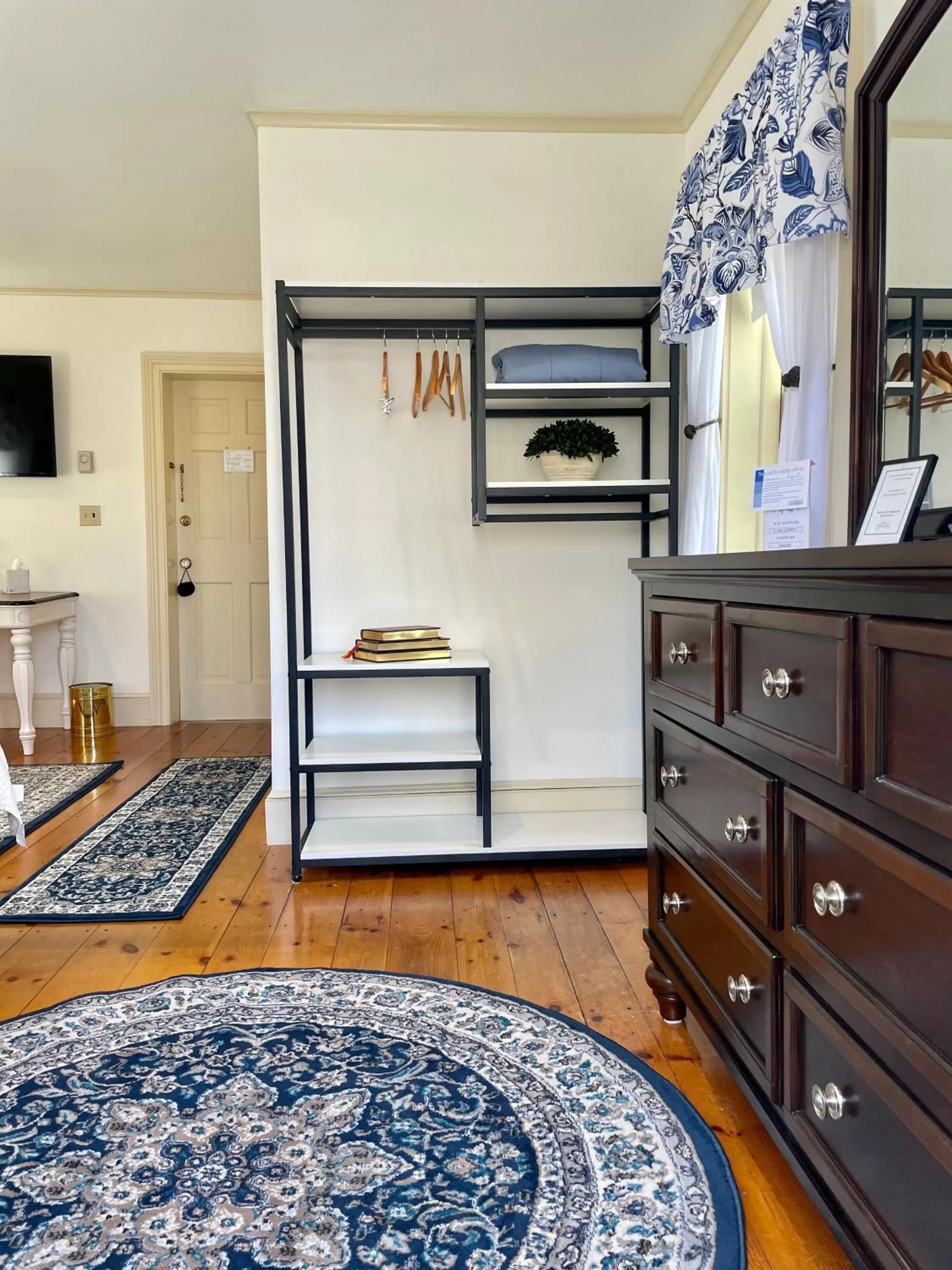 Bedroom, Bed in Clark Currier Inn