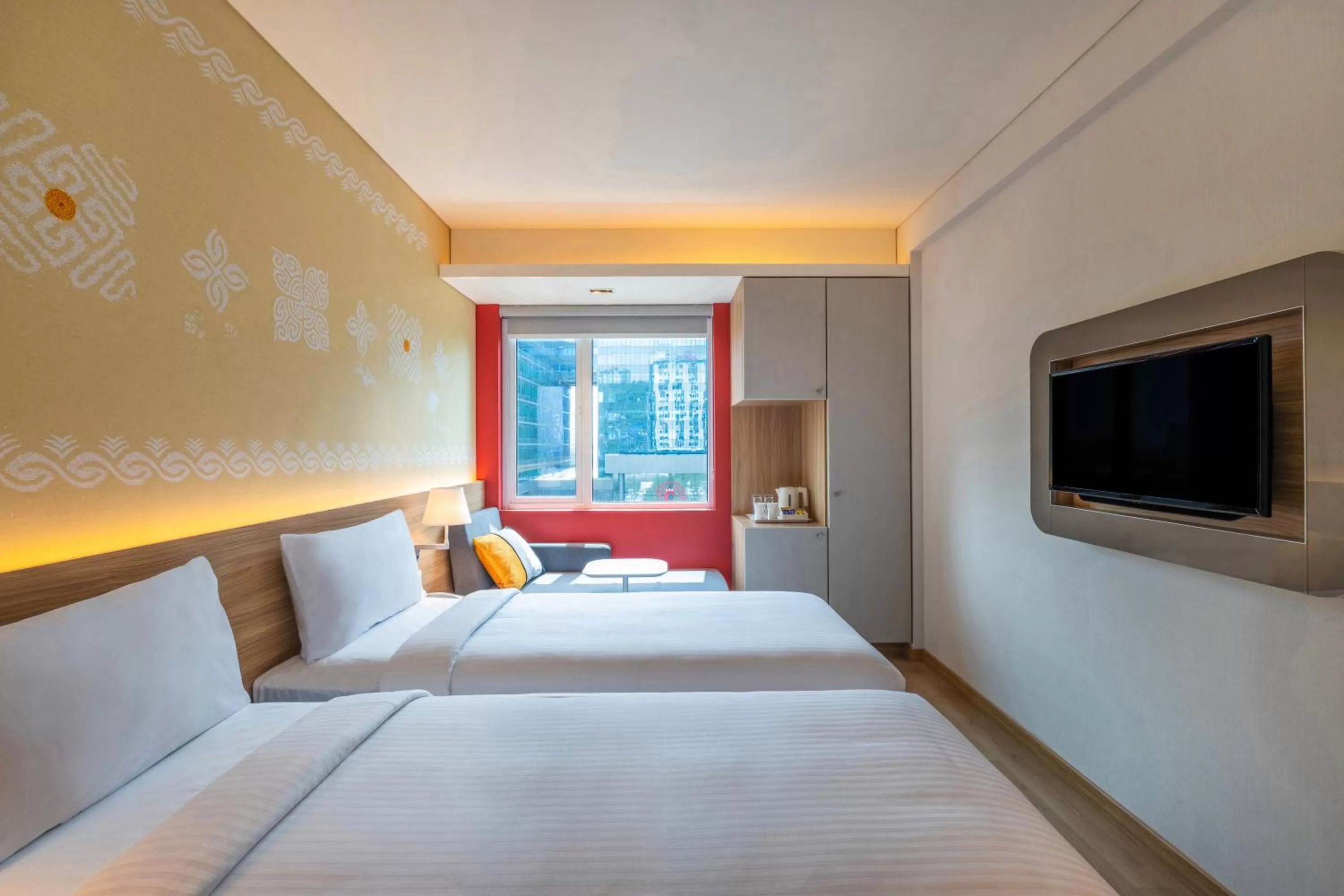 Photo of the whole room, Bed in ibis Mumbai Vikhroli - An Accor Brand