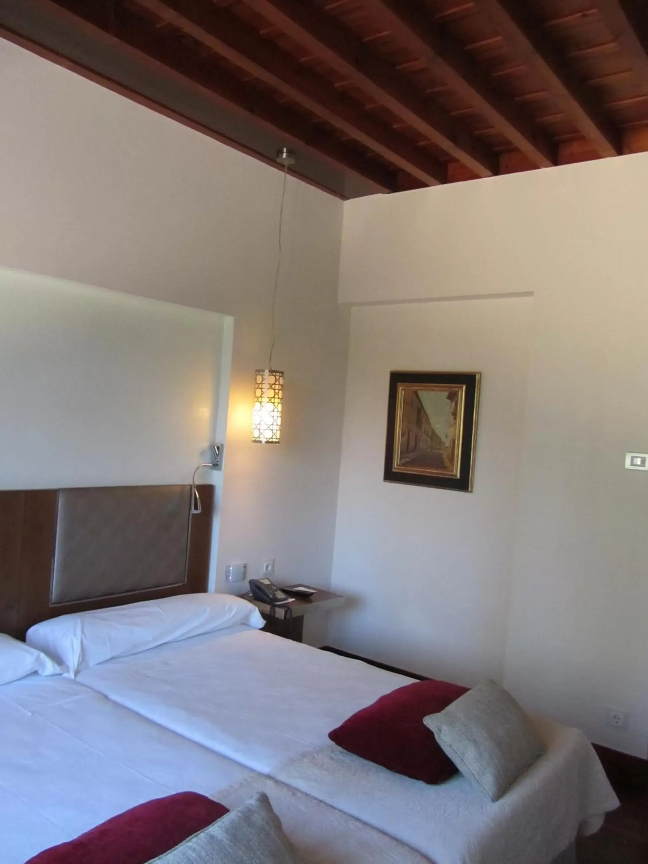 Bedroom, Bed in Parador de Granada