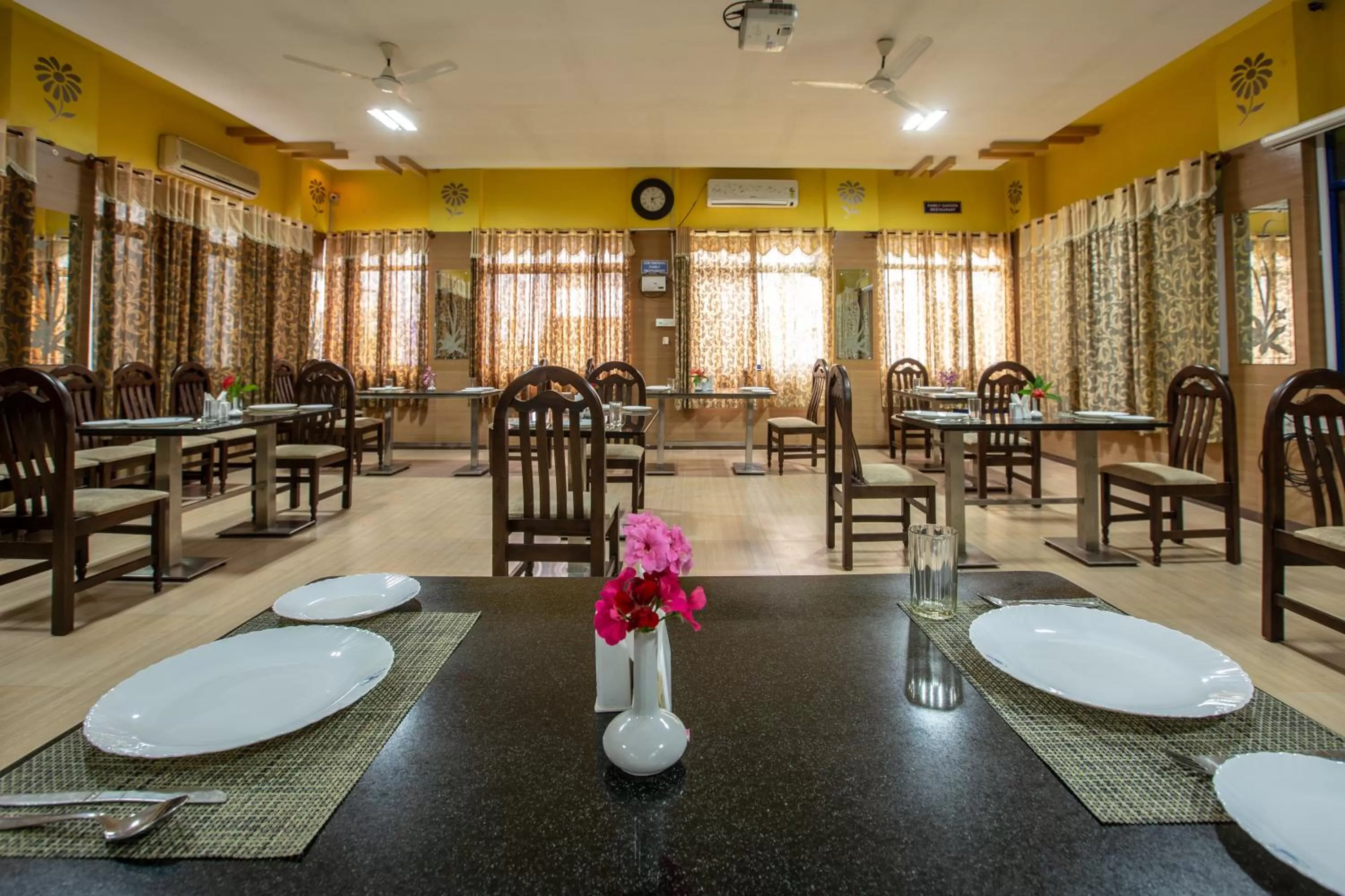 KSTDC Hotel Mayura Hoysala, Mysore