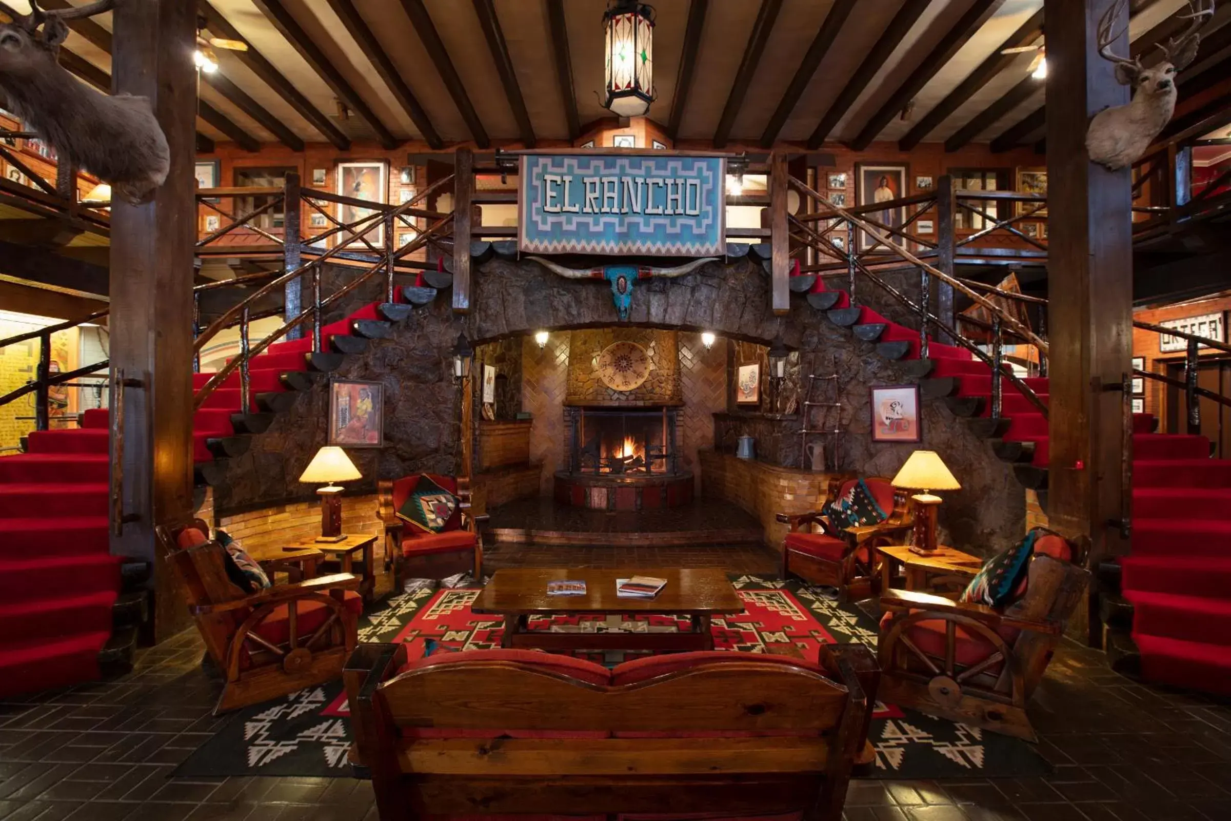 Lobby or reception in Hotel El Rancho Lobby or reception in Hotel El Rancho