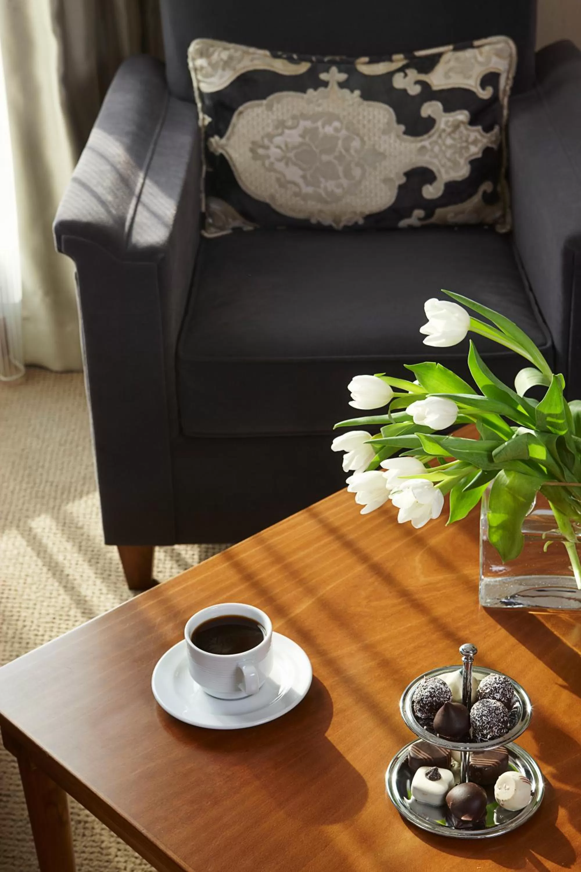 Coffee/tea facilities in Ava Hotel and Suites