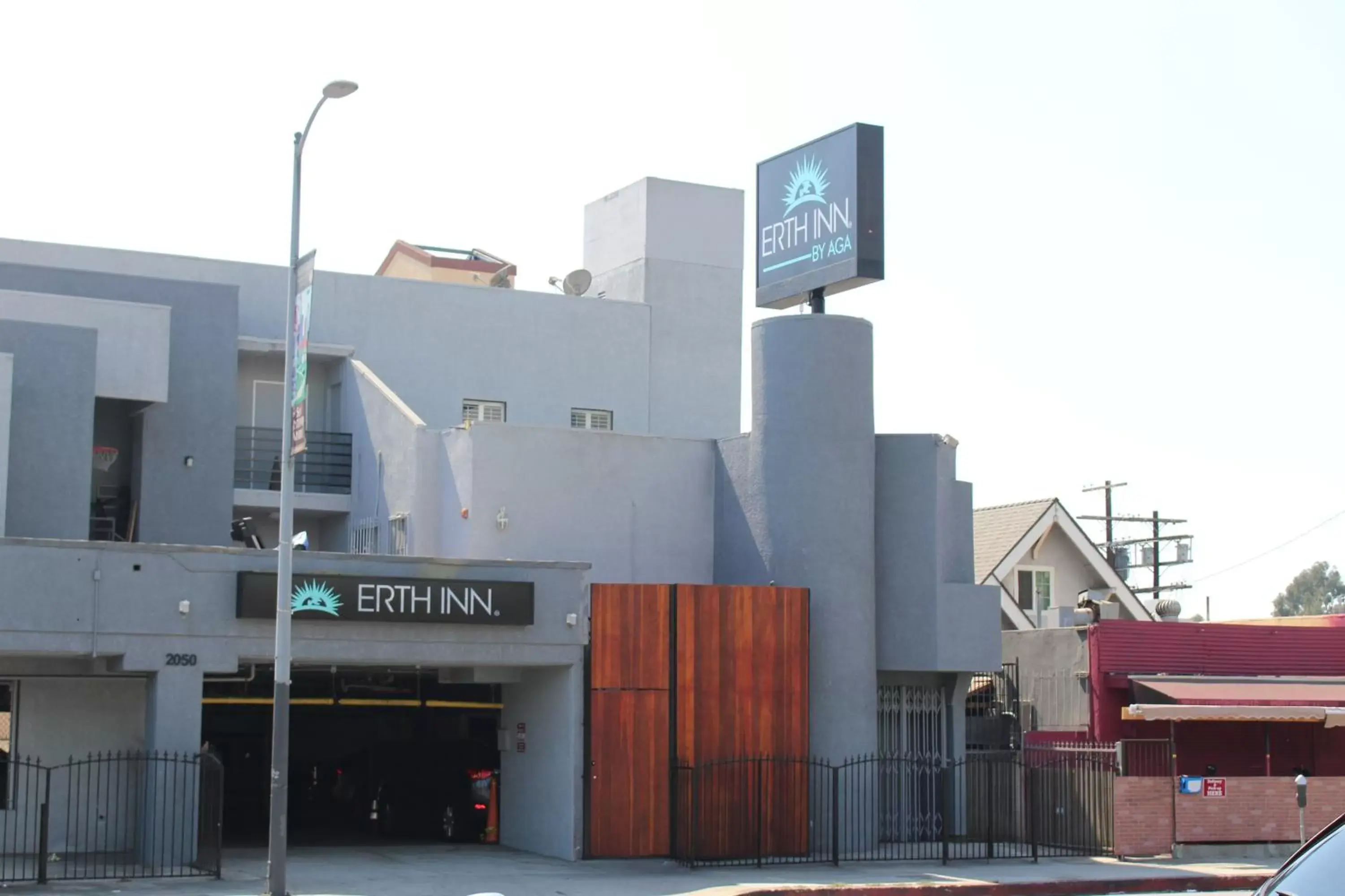 Property Building in ERTH INN by AGA Los Angeles
