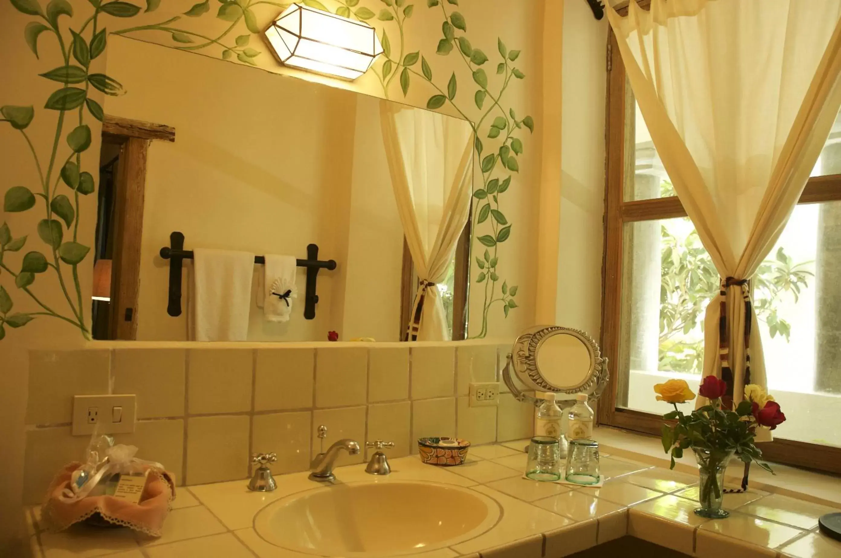 Bathroom in Casa Mision de San Miguel