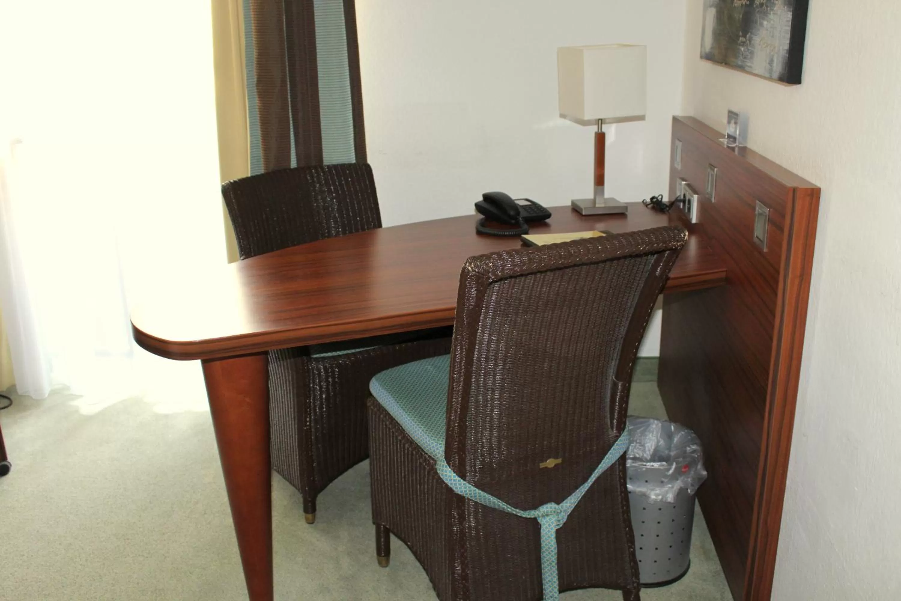 Seating area in NP Hotel Wallis