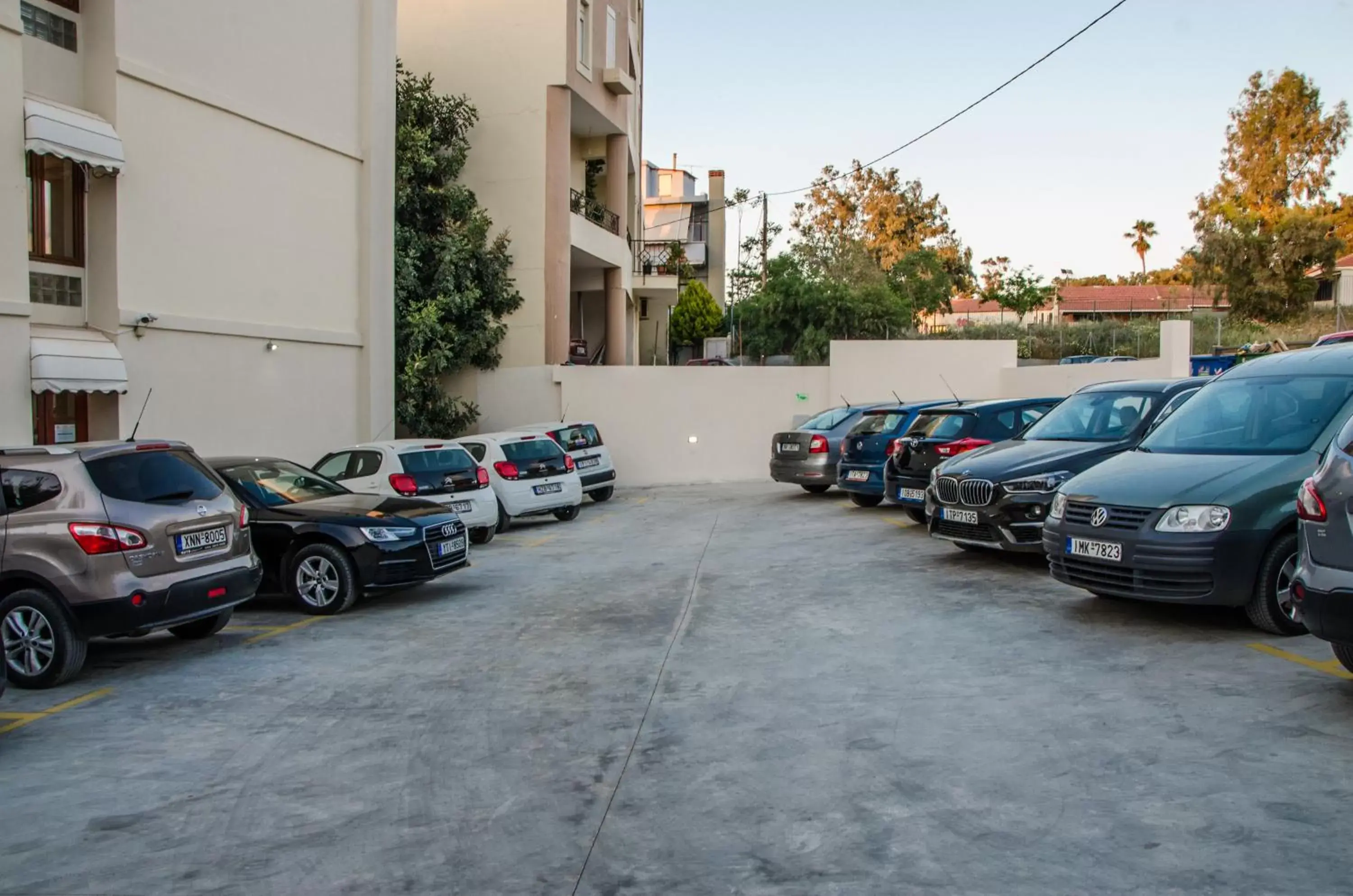 Parking in Halepa Hotel