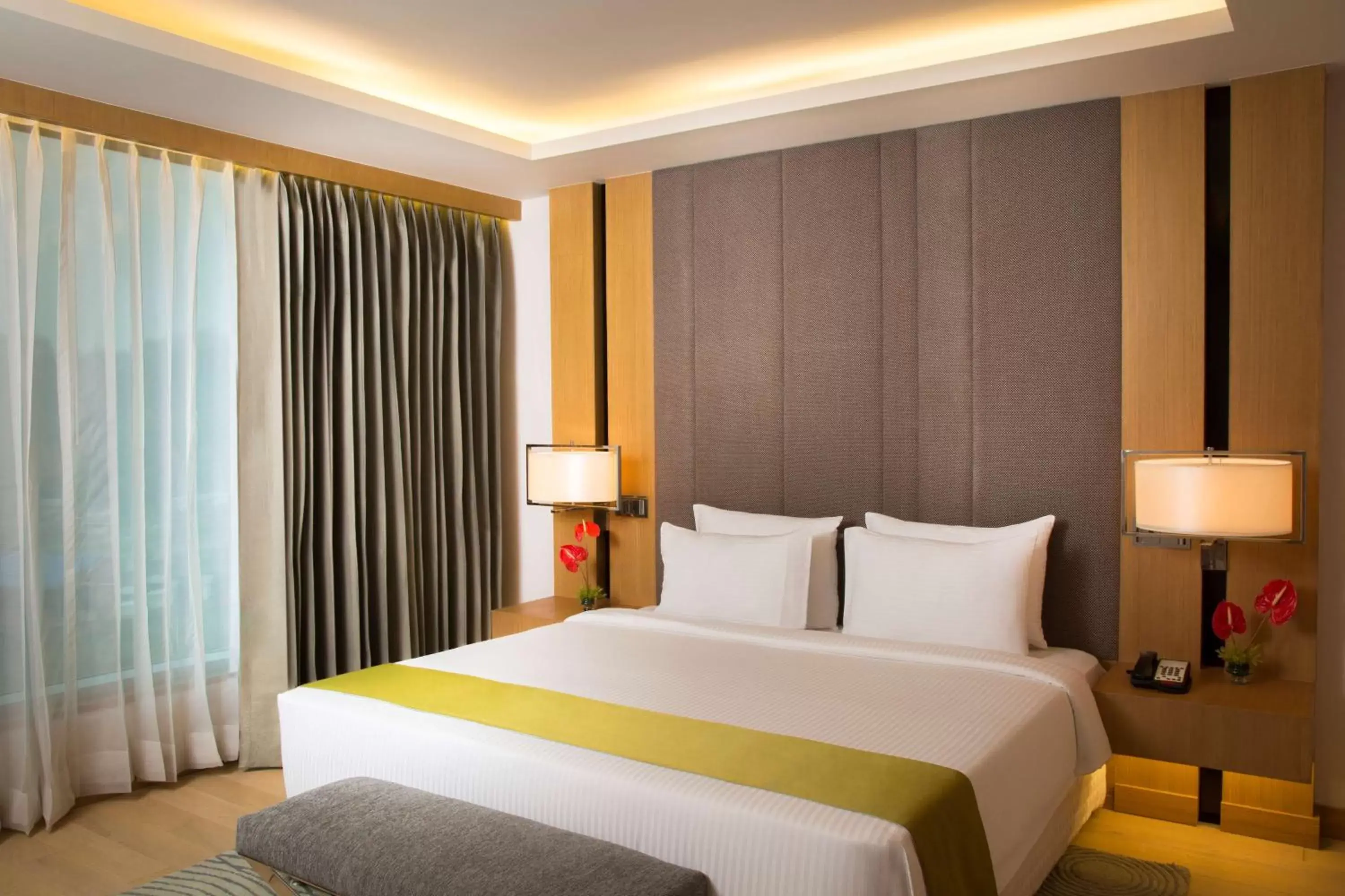 Photo of the whole room, Bed in Radisson Blu Hotel Guwahati