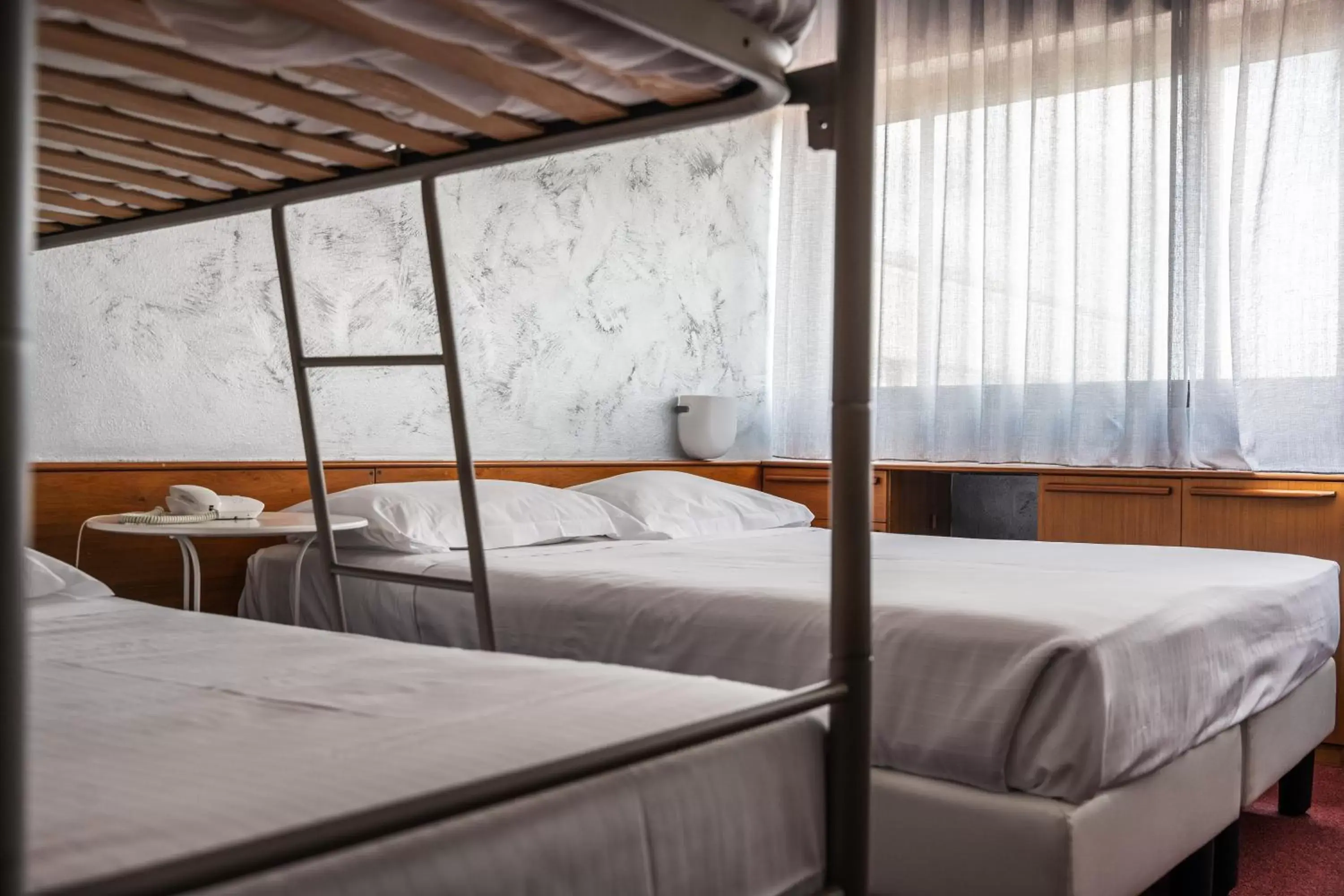 bunk bed, Bed in Hotel Valpolicella International