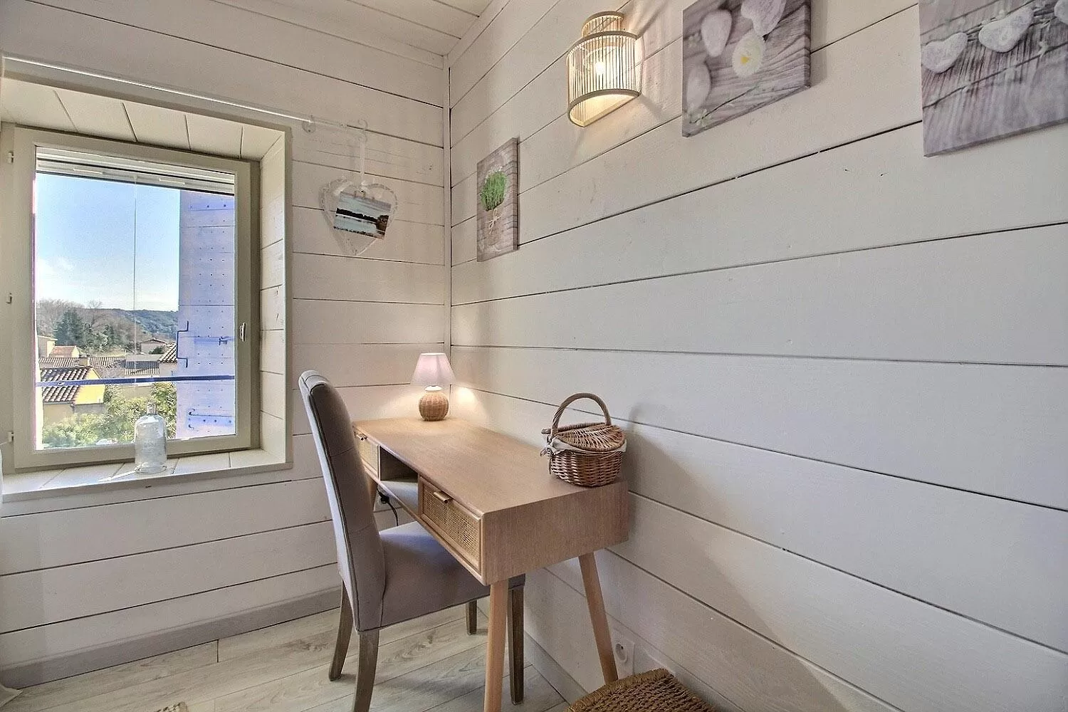 Bedroom in LE MAS COTHY en Provence