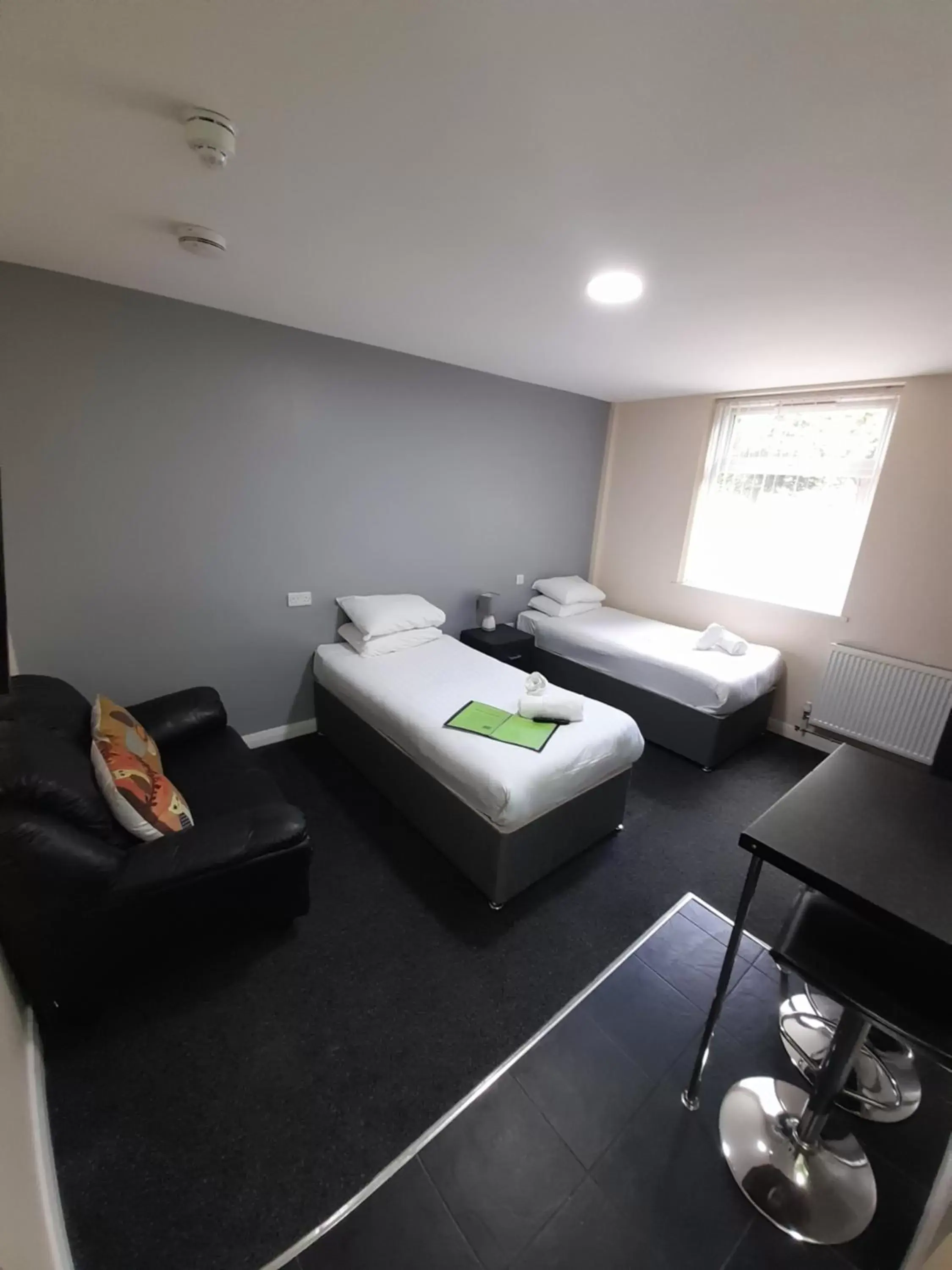 Bedroom, Bed in Lymedale Suites Studios & Aparthotel in NEWCASTLE UNDER LYME & STOKE