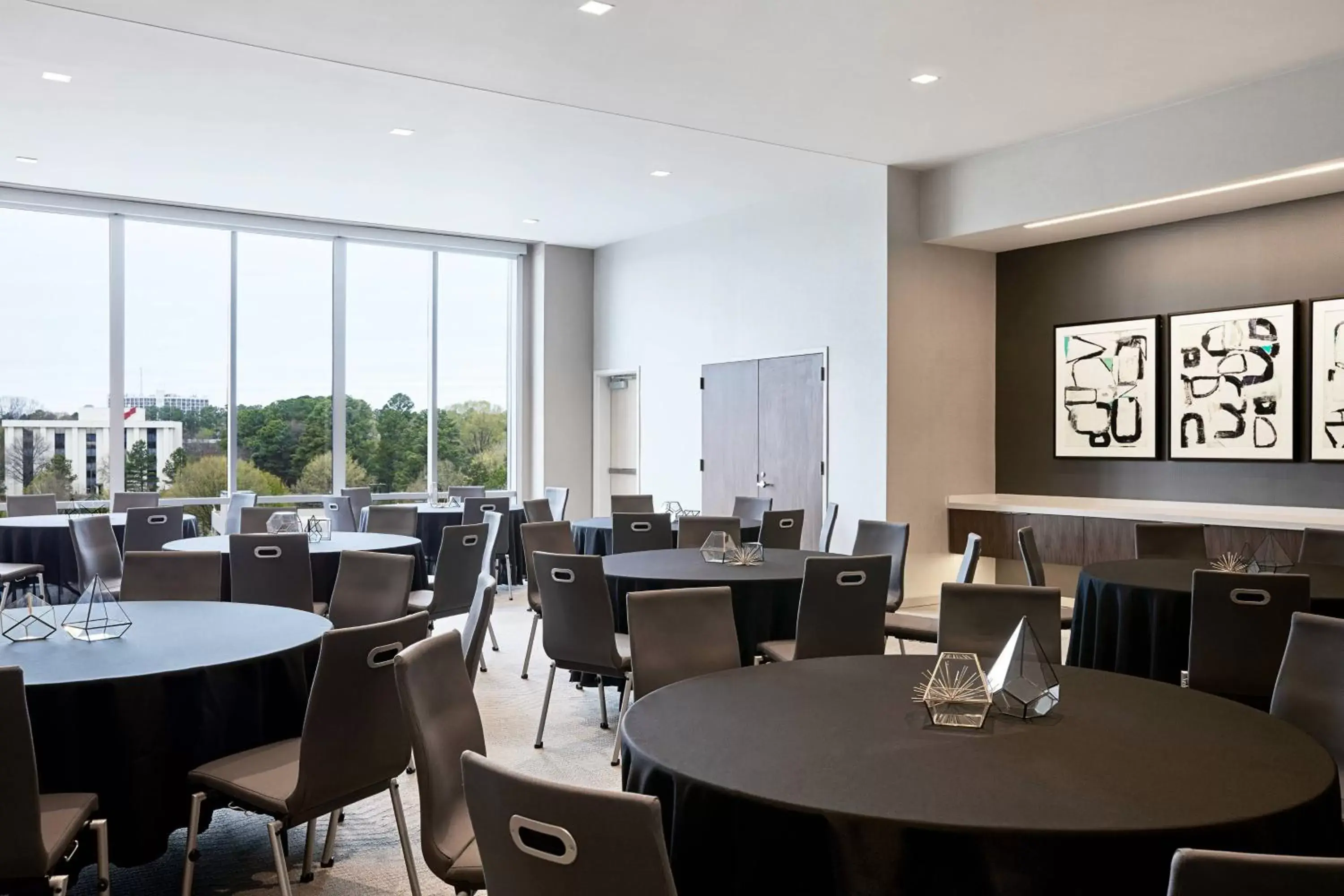 Meeting/conference room, Restaurant/Places to Eat in AC Hotel by Marriott Raleigh North Hills