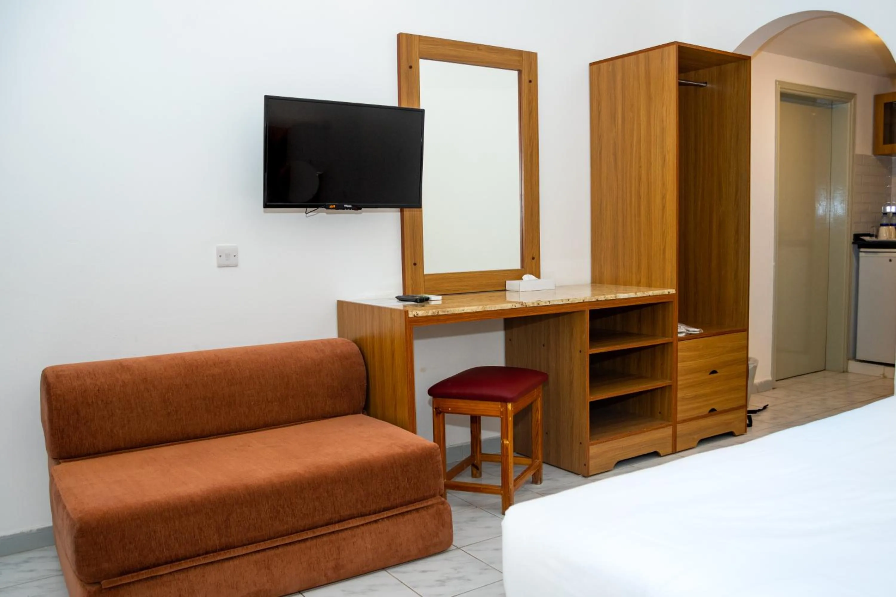 TV and multimedia, Bed in Fujairah Hotel & Resort