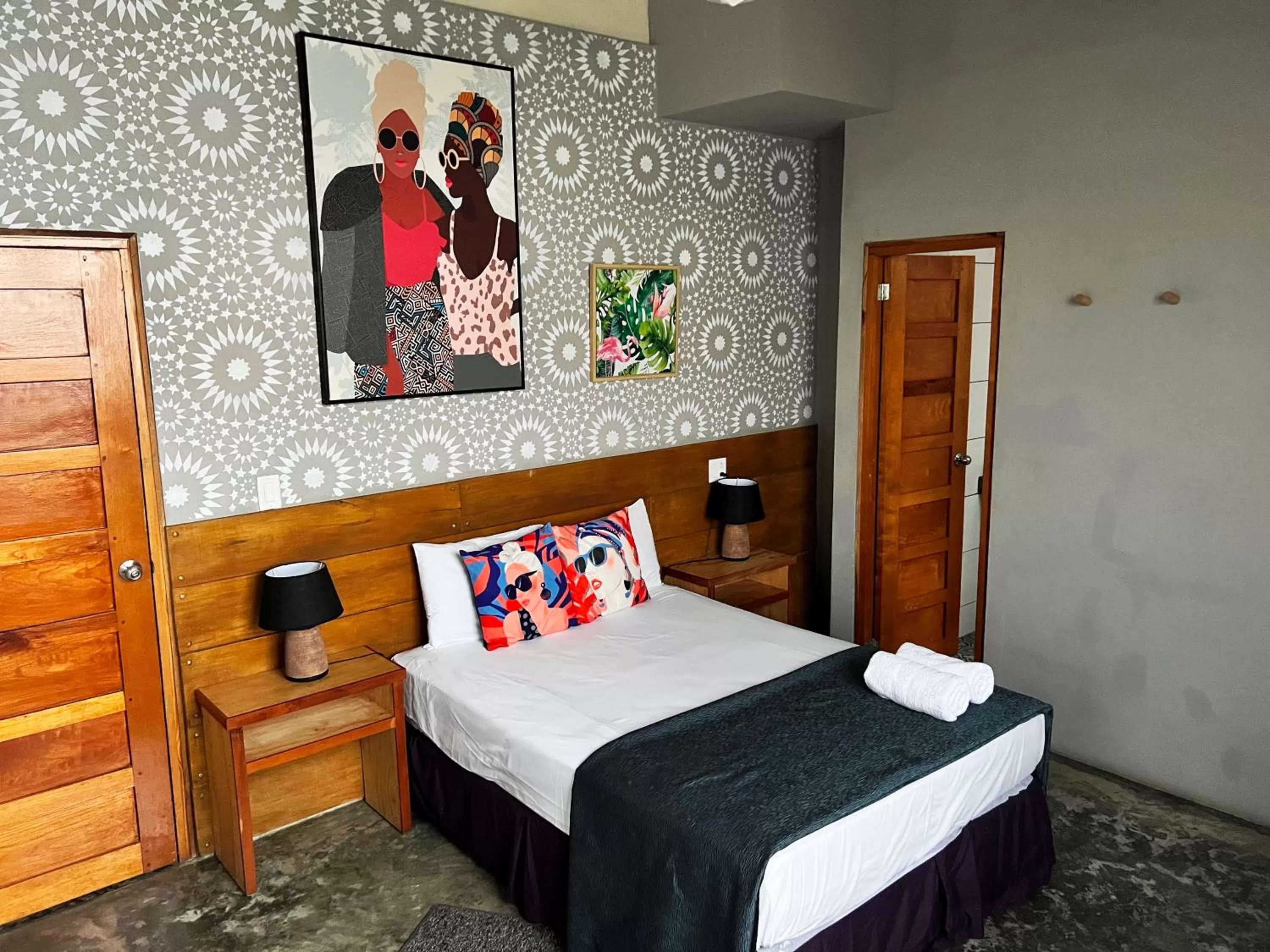 Bedroom, Bed in Canova