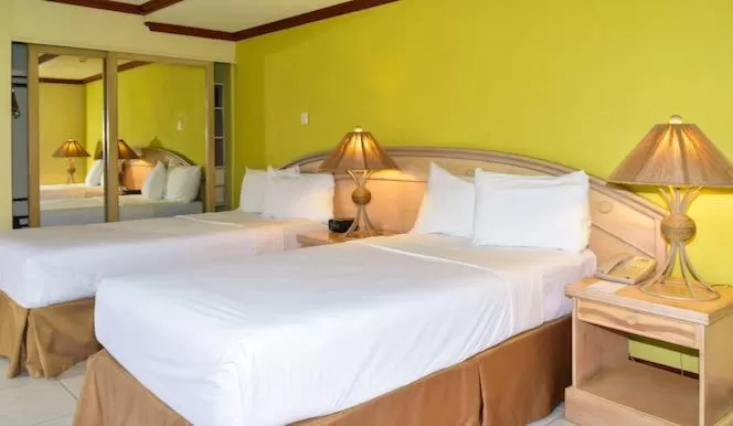 Bed in Accra Beach Hotel & Spa