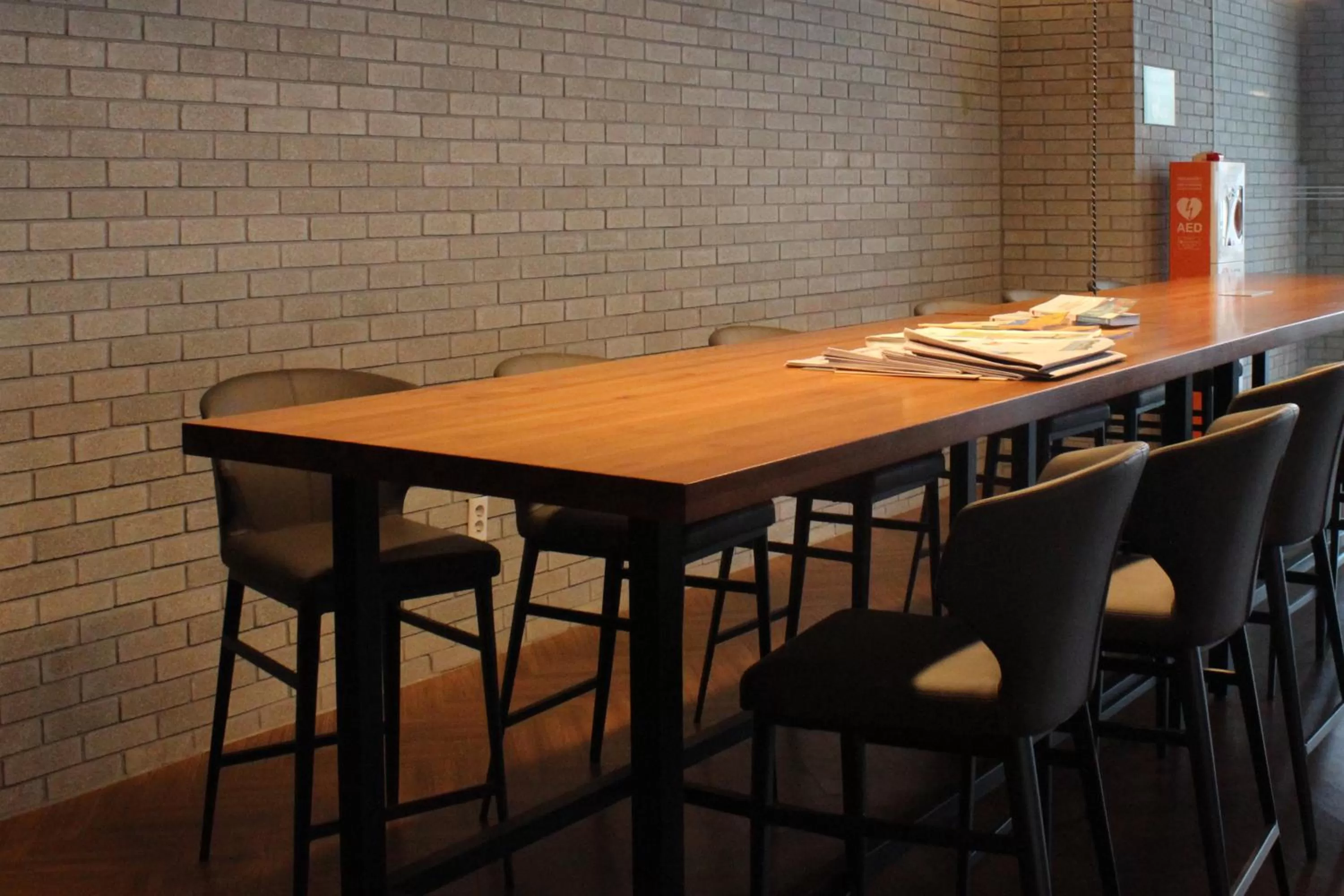 Library in Best Western Jeju Hotel