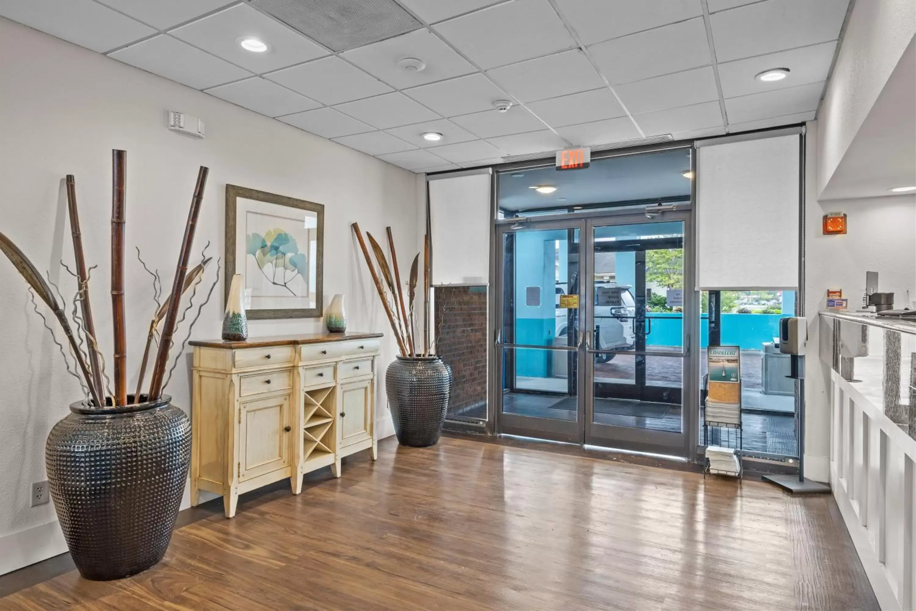 Lobby or reception in Garnet Inn & Suites, Morehead City near Atlantic Beach Lobby or reception in Garnet Inn & Suites, Morehead City near Atlantic Beach