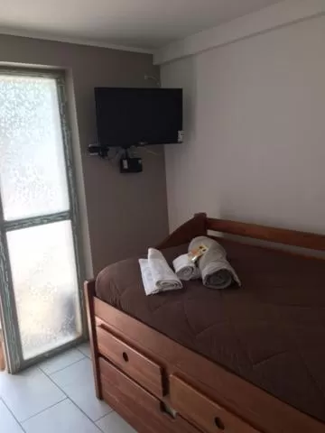 Bed in Bed and Breakfast Manque