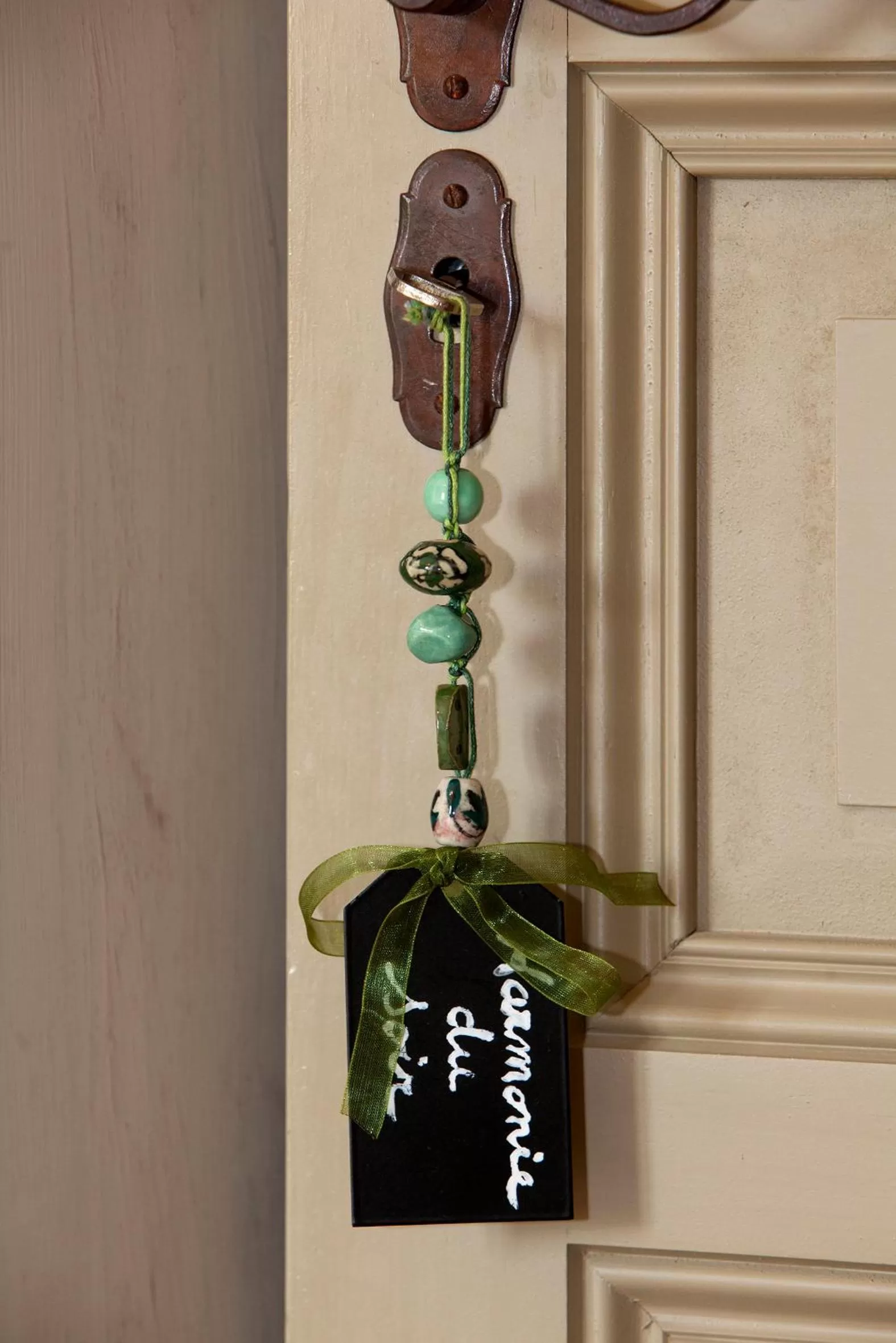 Decorative detail in Maison d'hôtes de Charme Les Bruhasses