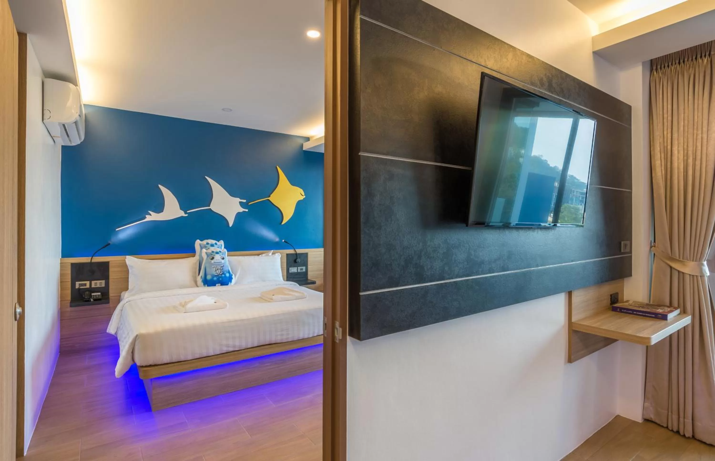 Bed in Anda Sea Tales Resort-SHA Plus