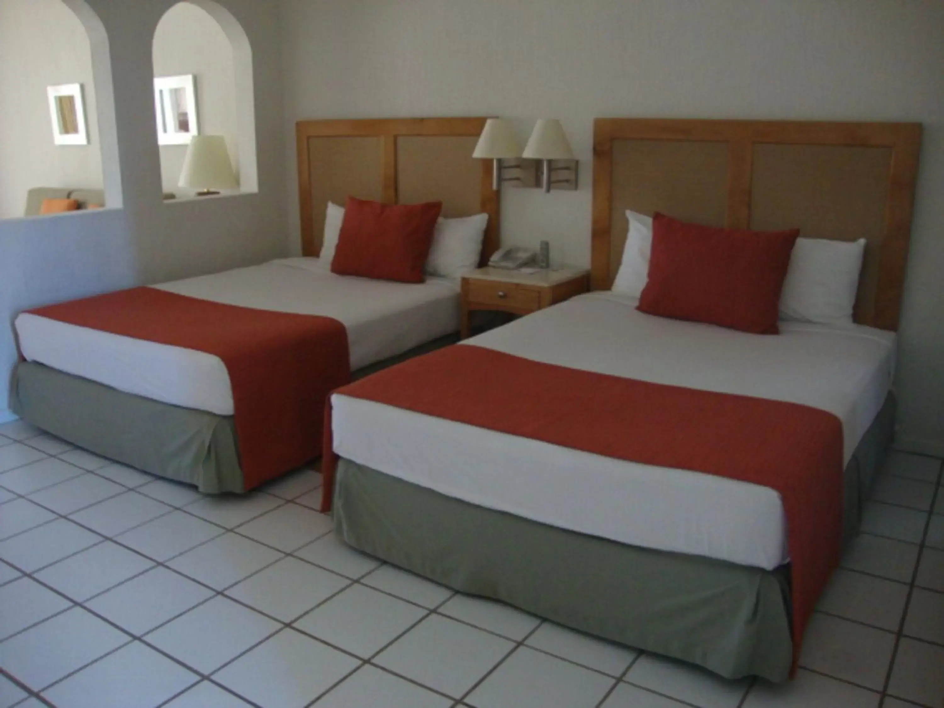 Bedroom, Bed in Park Royal Homestay Los Cabos