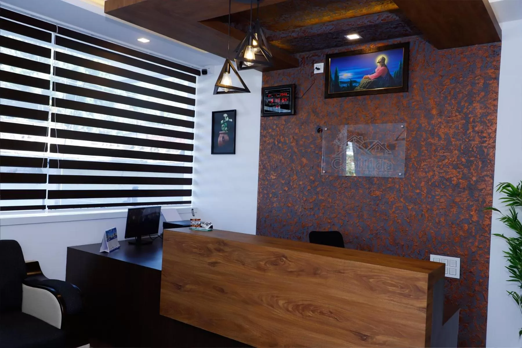 TV and multimedia in Casillda Munnar