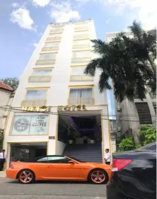 Property building in Ha Noi Hotel near Tan Son Nhat International Airport Property building in Ha Noi Hotel near Tan Son Nhat International Airport