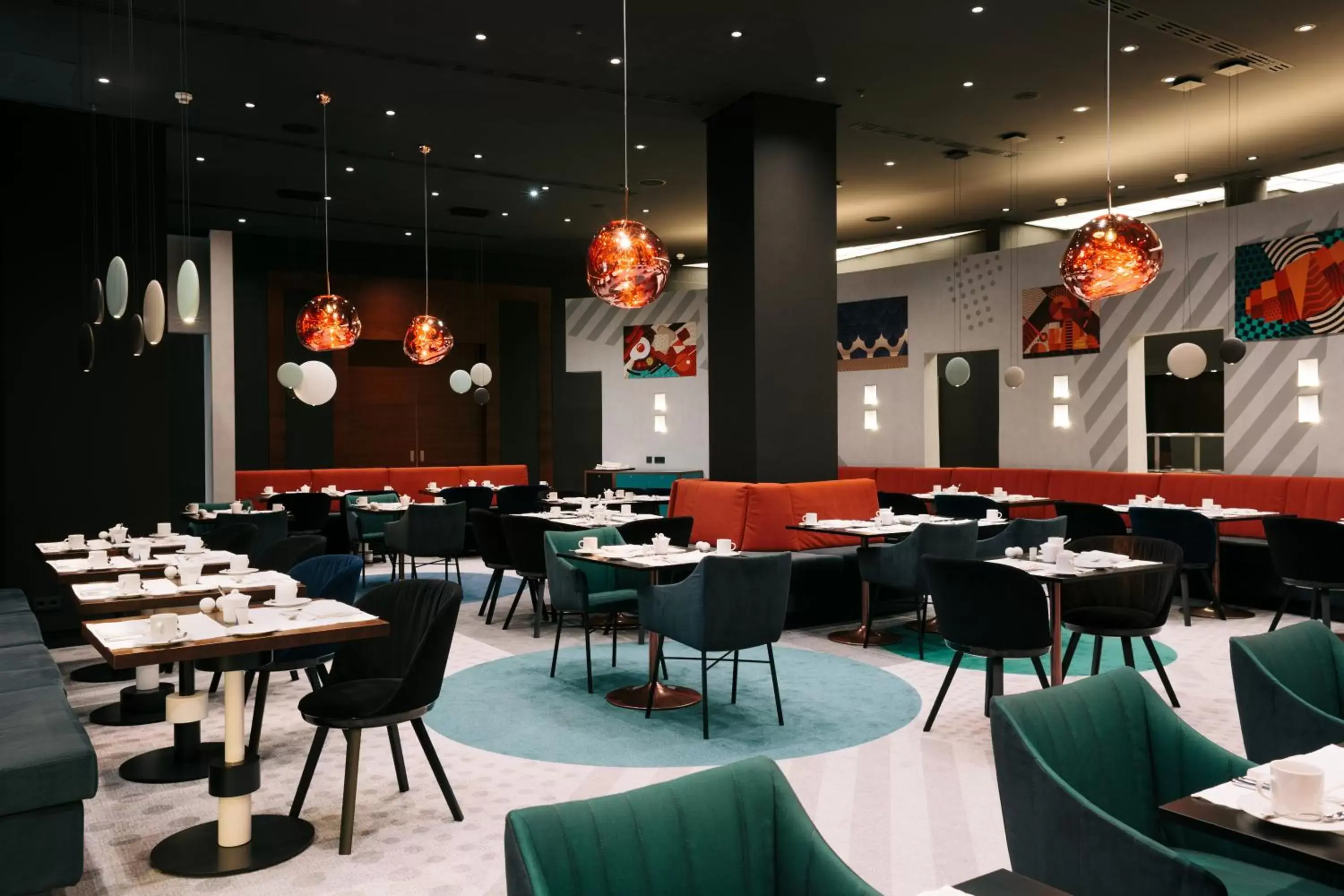 Restaurant/places to eat in Pullman Berlin Schweizerhof Restaurant/places to eat in Pullman Berlin Schweizerhof