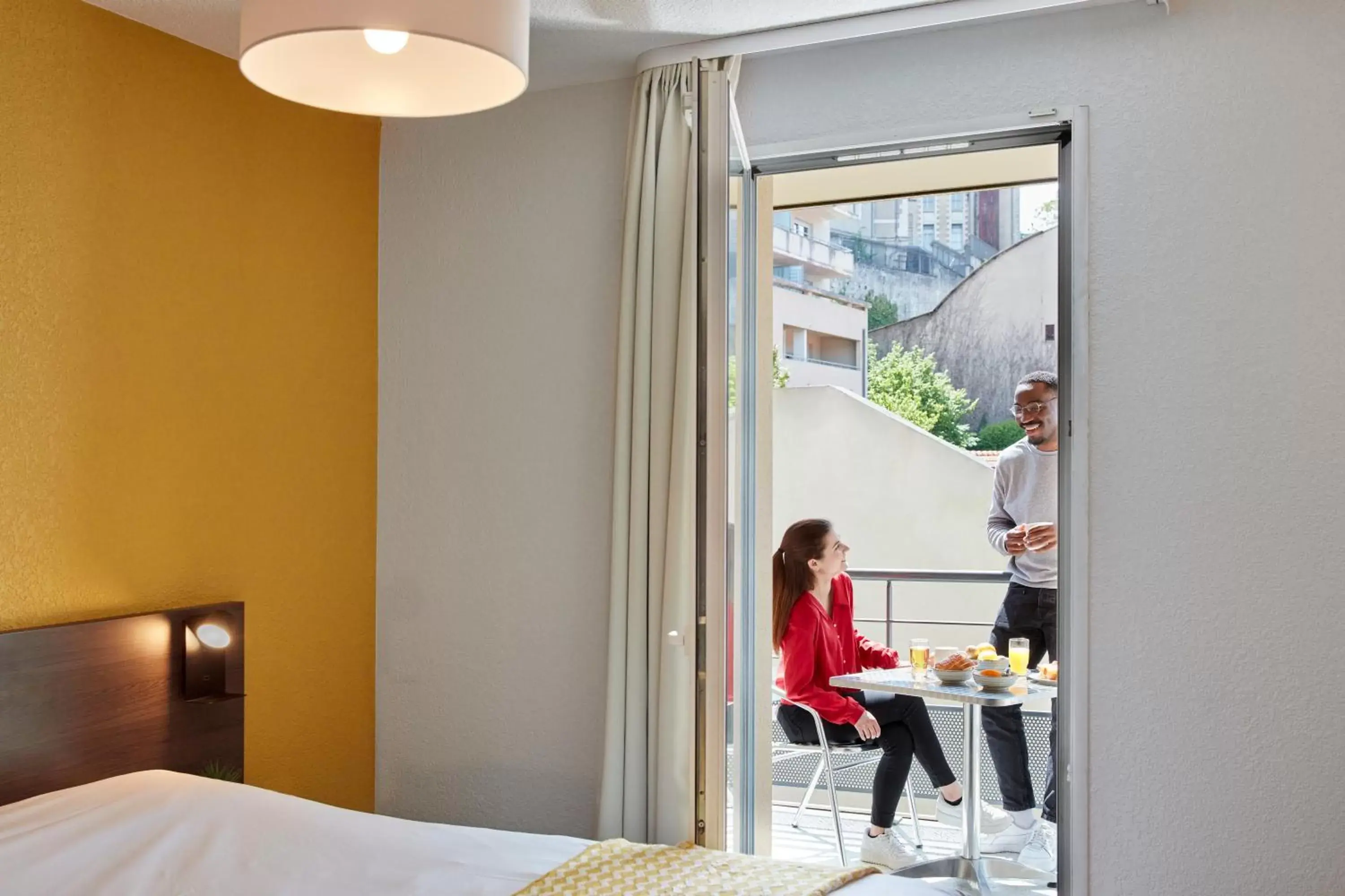 Bedroom, Bed in Aparthotel Adagio Access Poitiers Bedroom, Bed in Aparthotel Adagio Access Poitiers