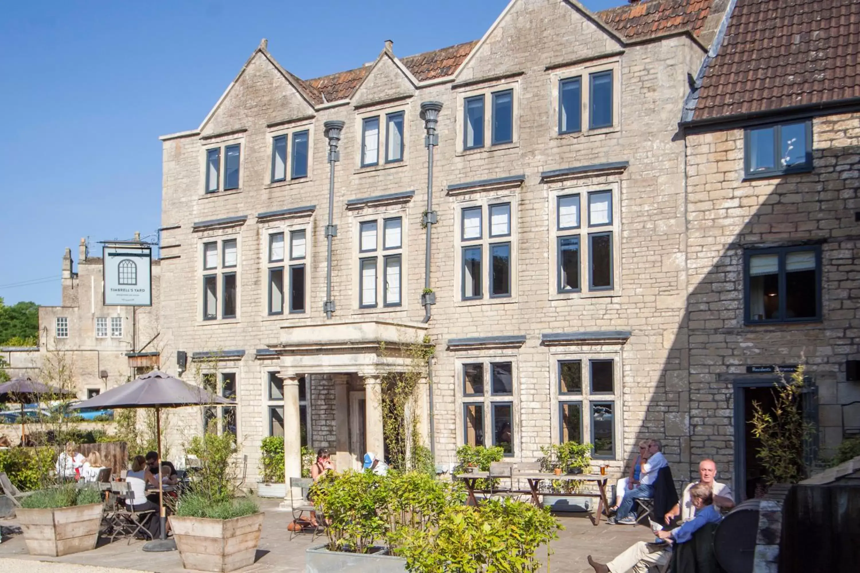 Facade/entrance, Property Building in Timbrell's Yard