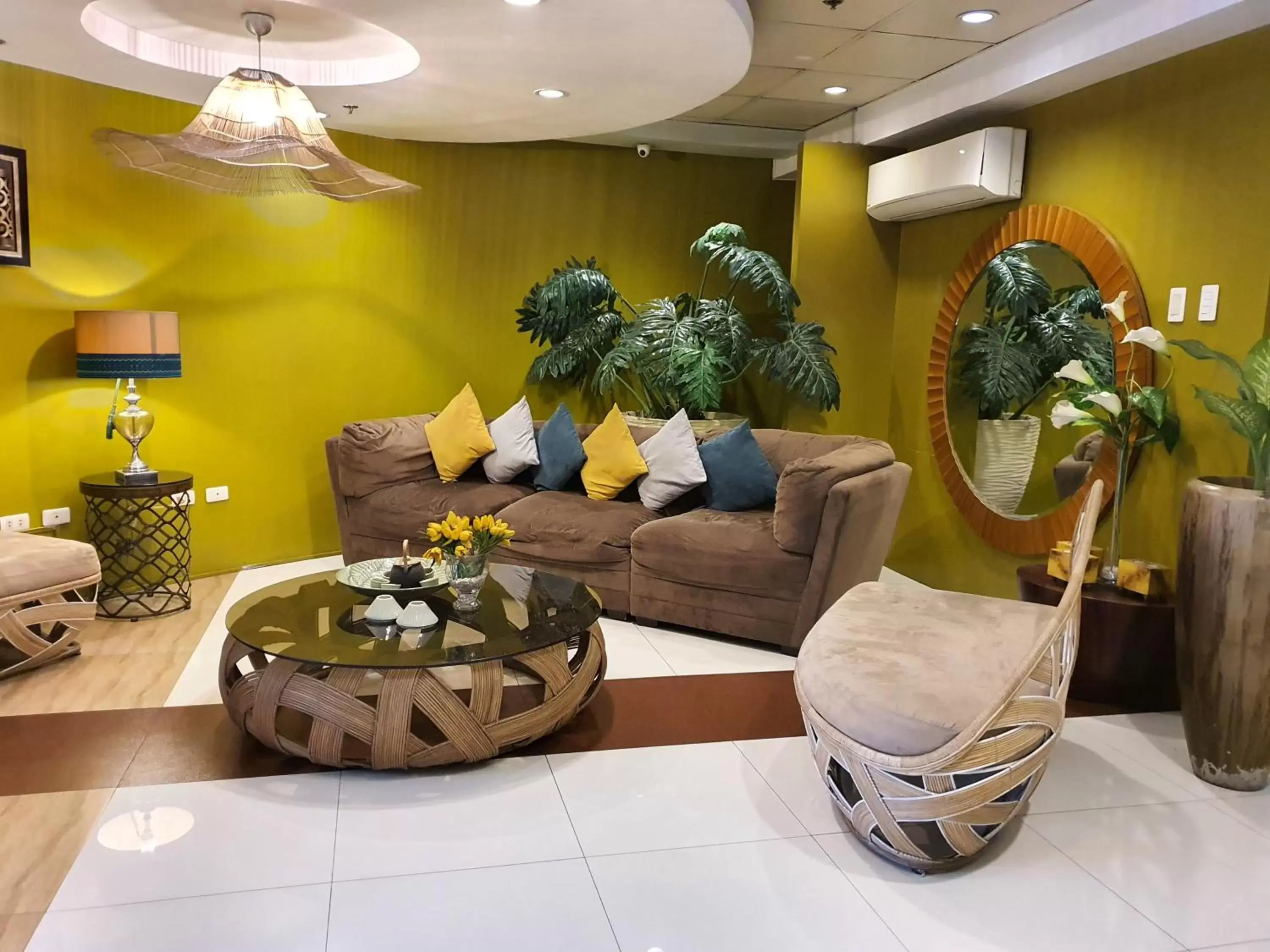 Lobby or reception in Festive Hotel Makati Lobby or reception in Festive Hotel Makati