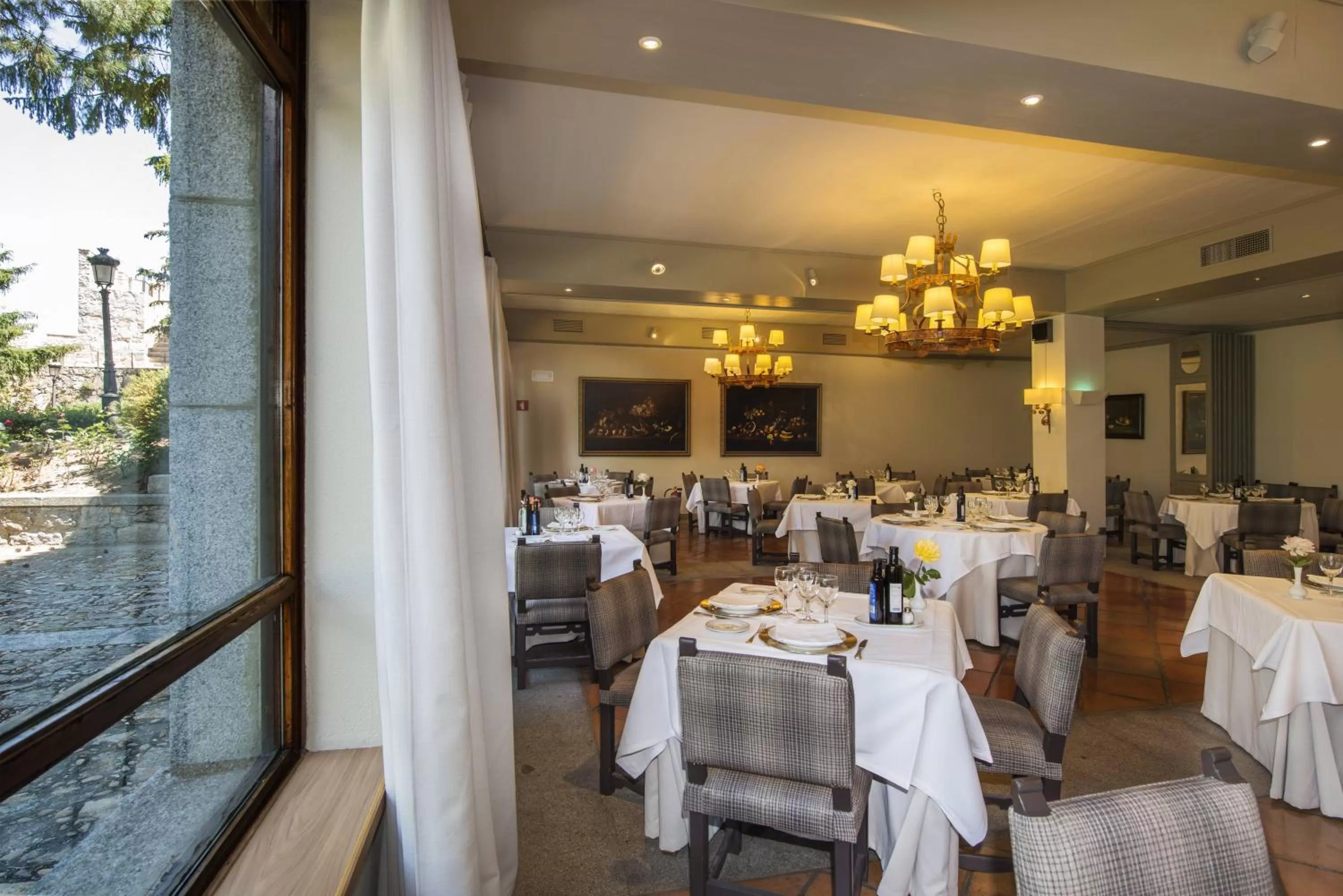 Restaurant/places to eat in Parador de Ávila