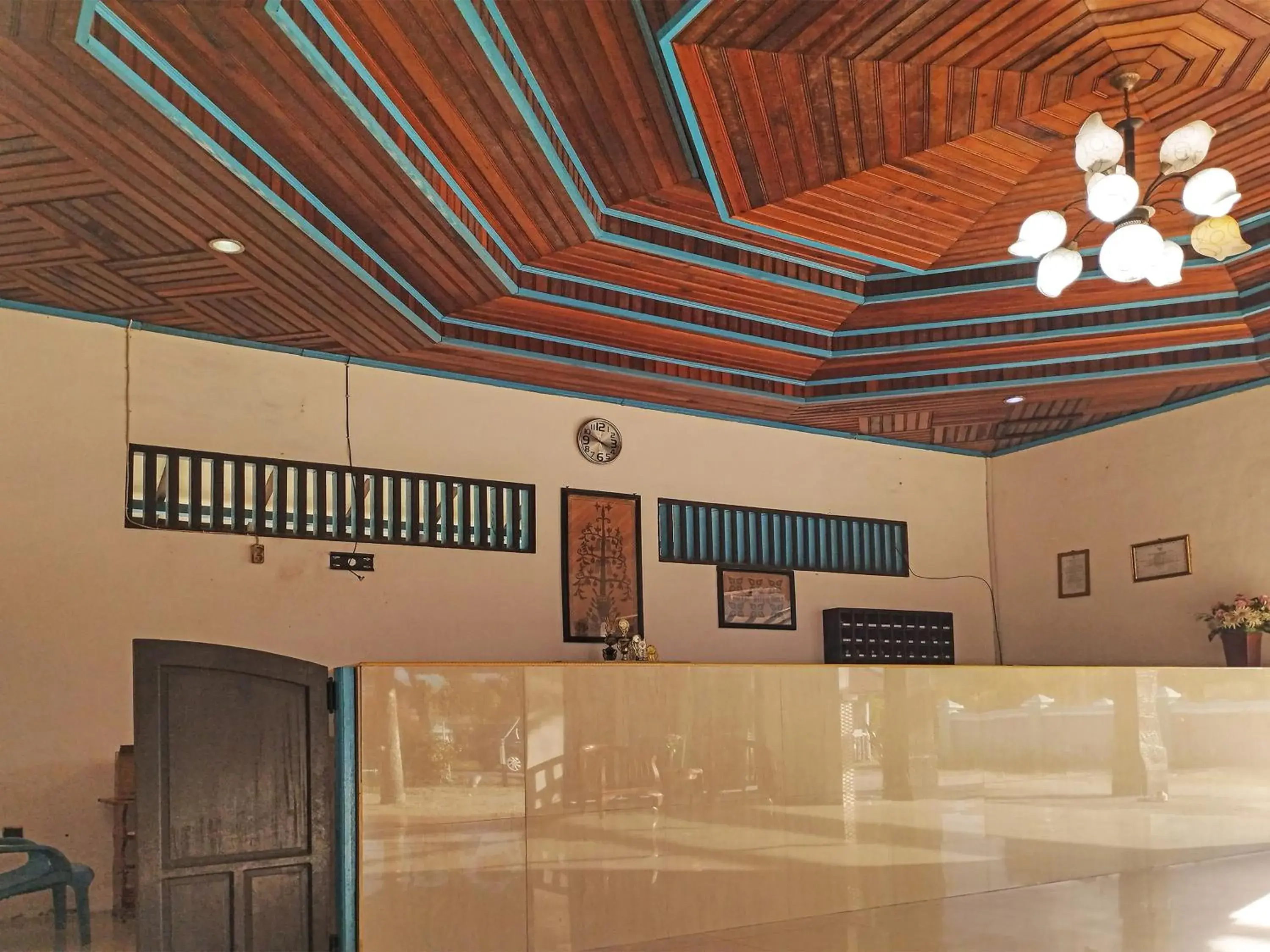 Lobby or reception in Capital O 91806 Hotel Batu Suli