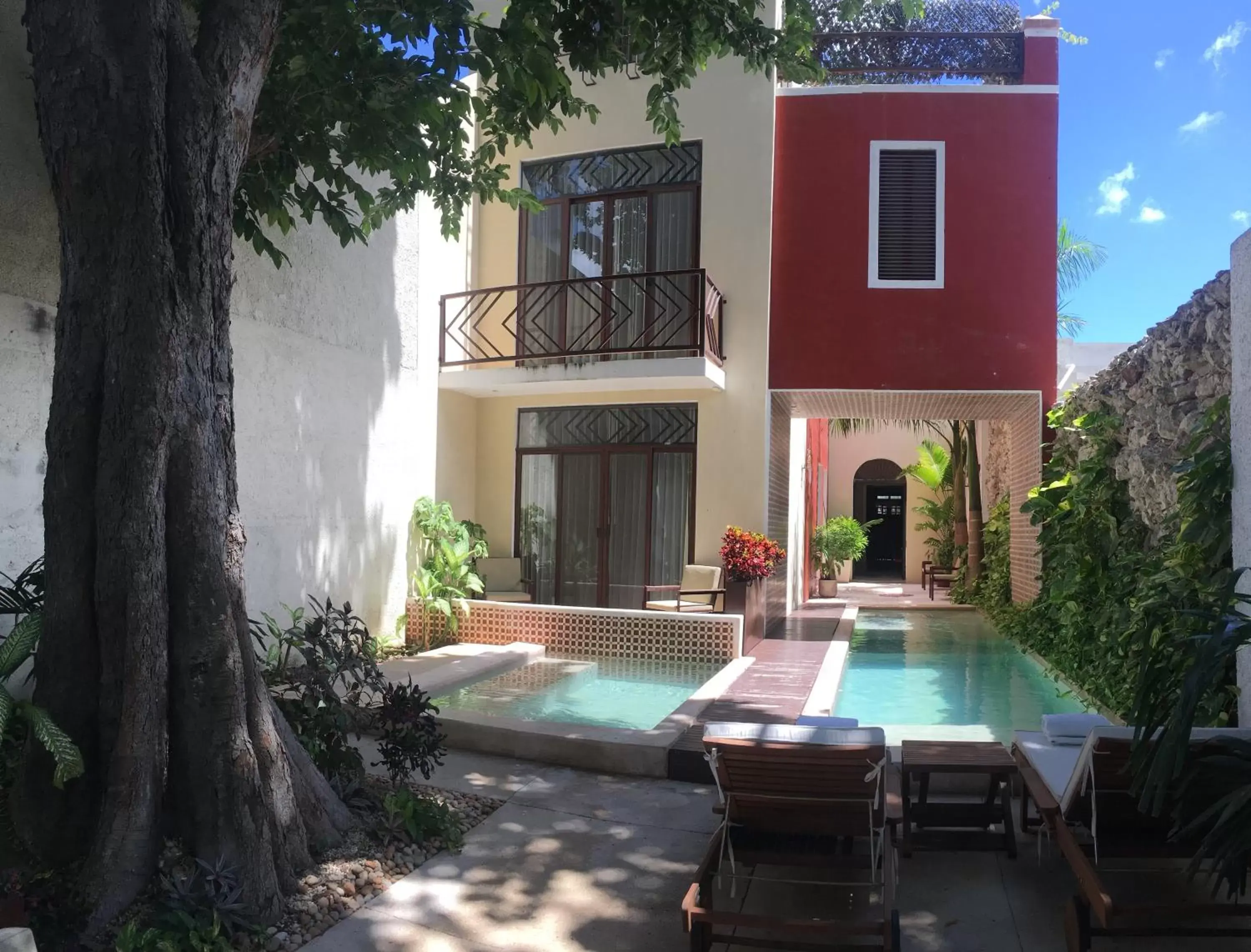 Property building, Swimming Pool in Casa Italia Luxury Guest House - Adults Only