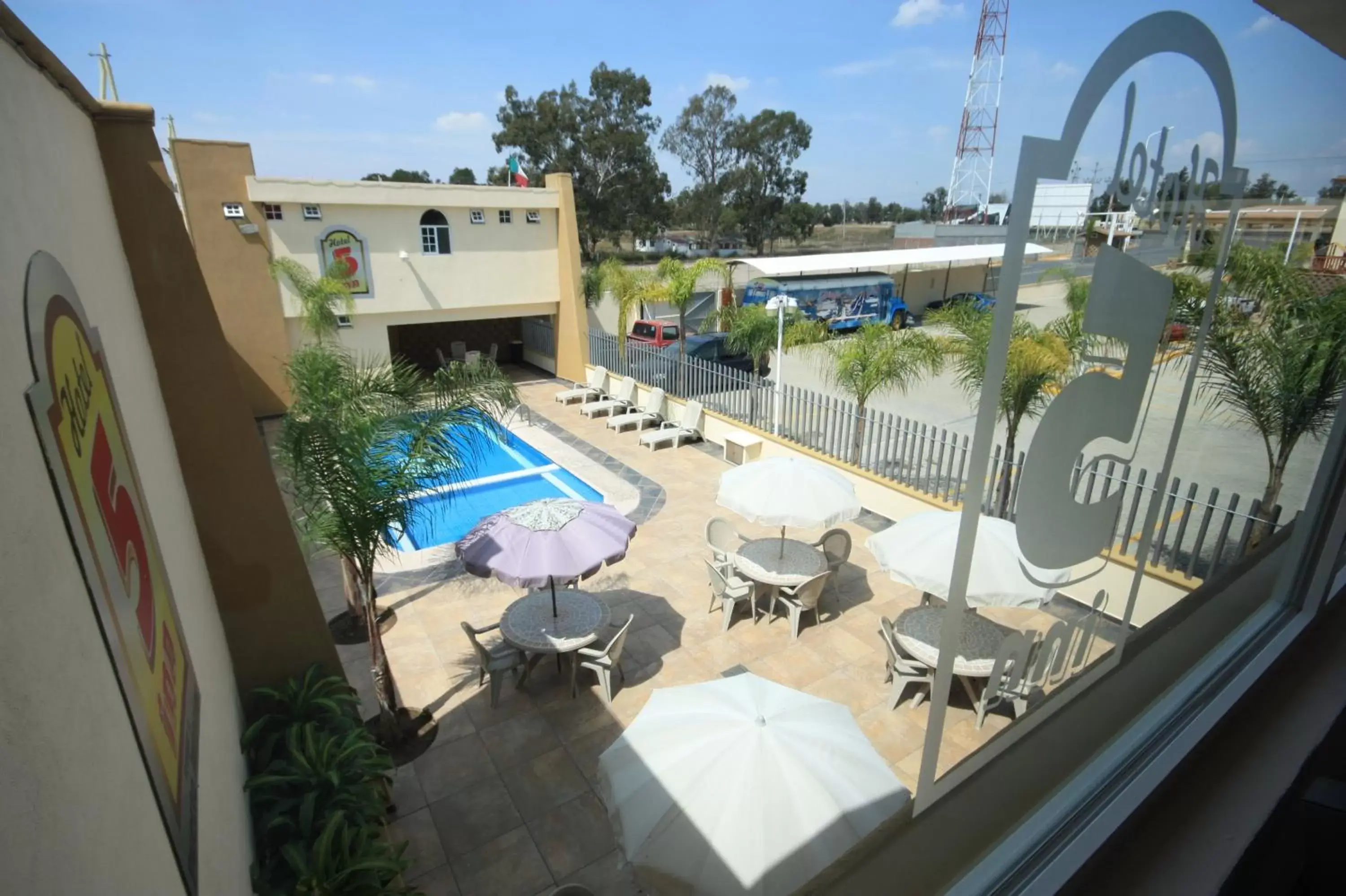 Pool View in Hotel 5 inn