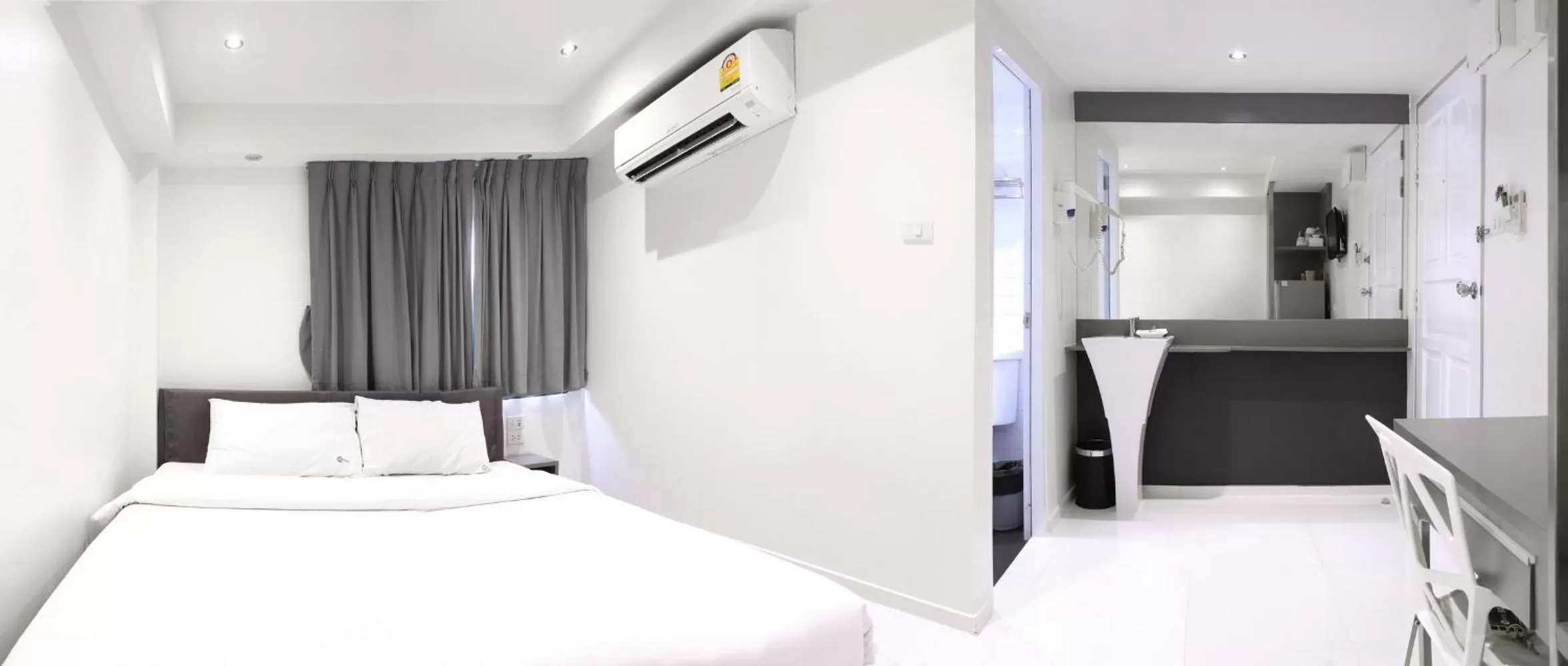 Bed in My Hotel Pratunam