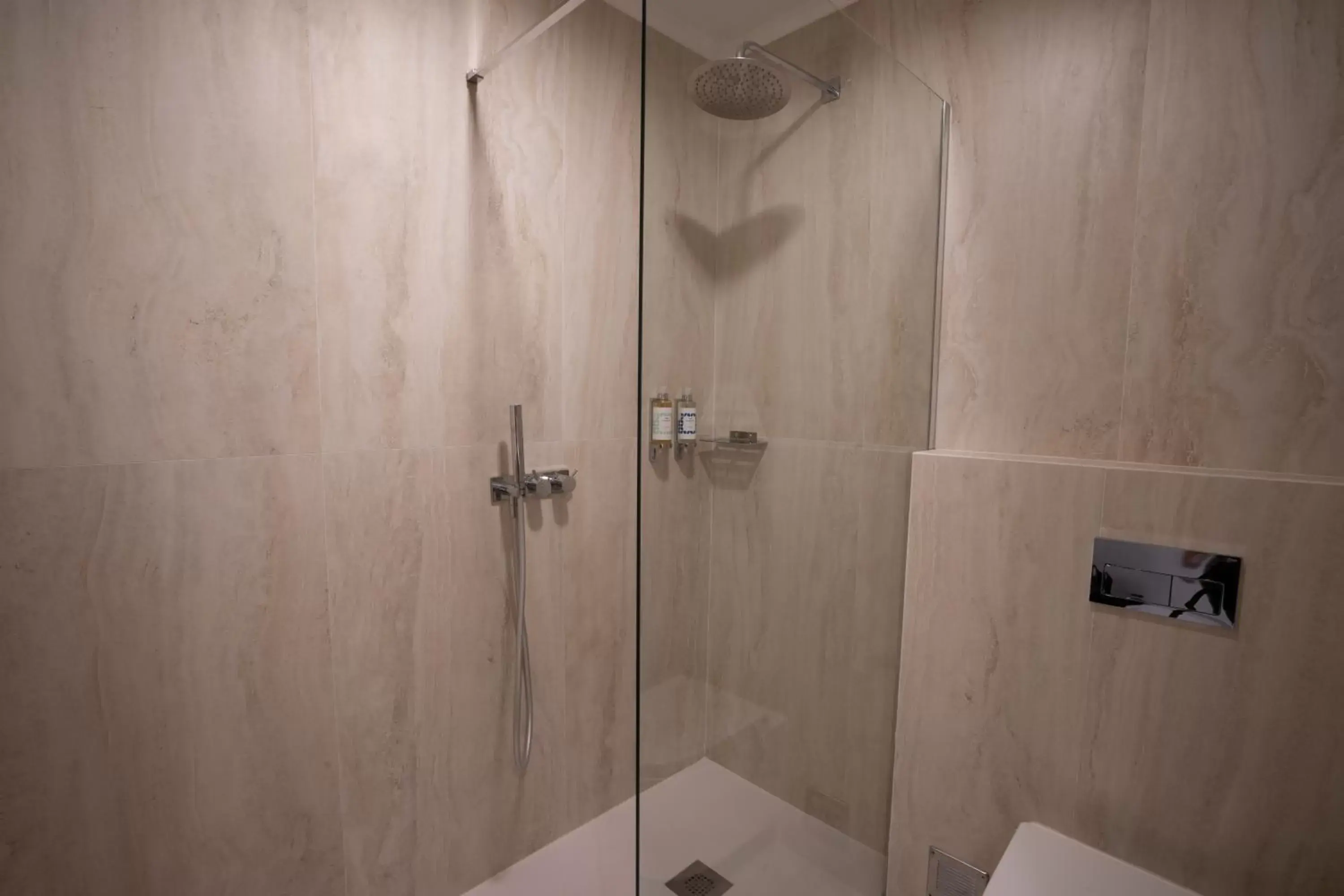 Bathroom in Albufeira Sol Hotel & Spa