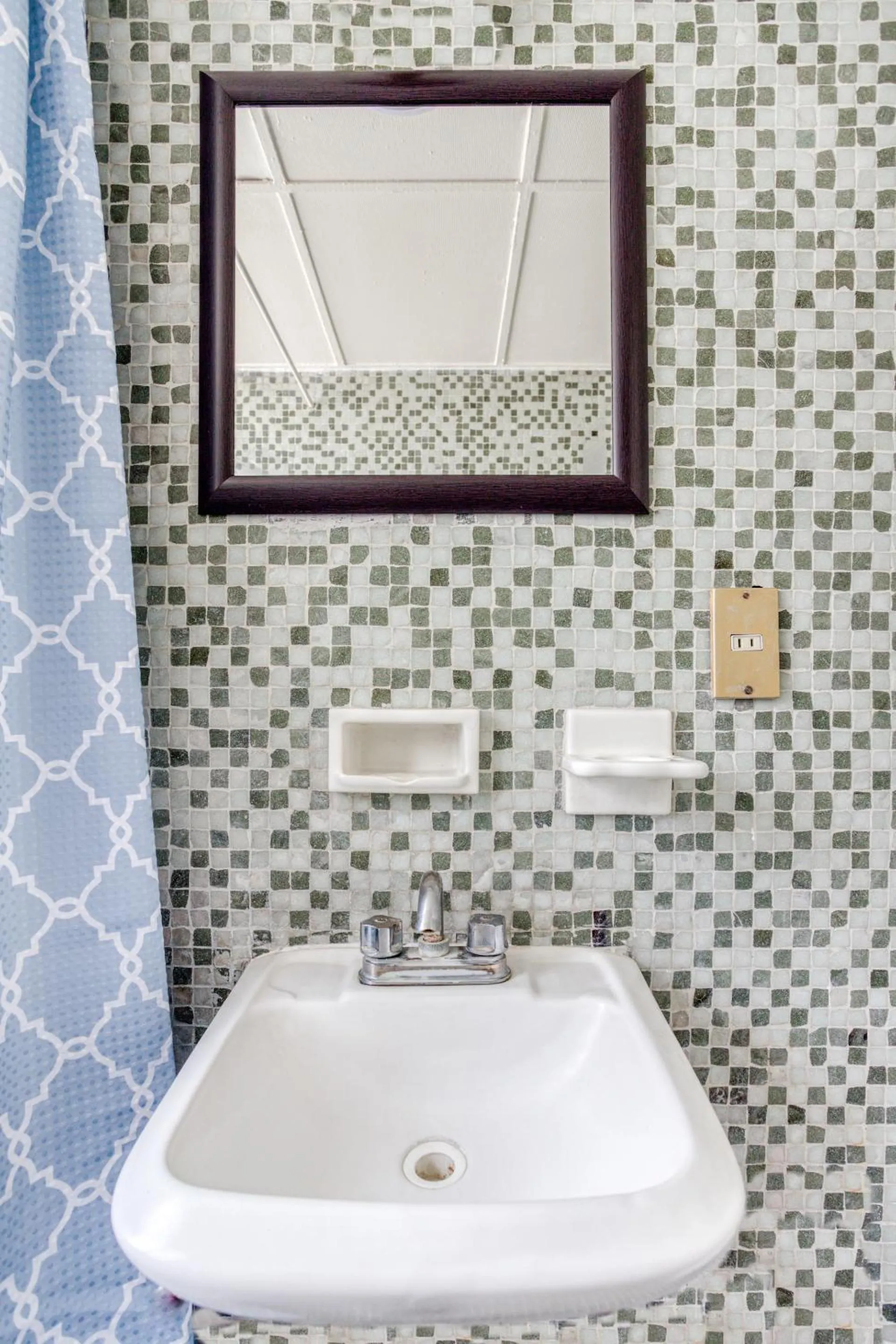 Bathroom in Hotel Suites Puebla