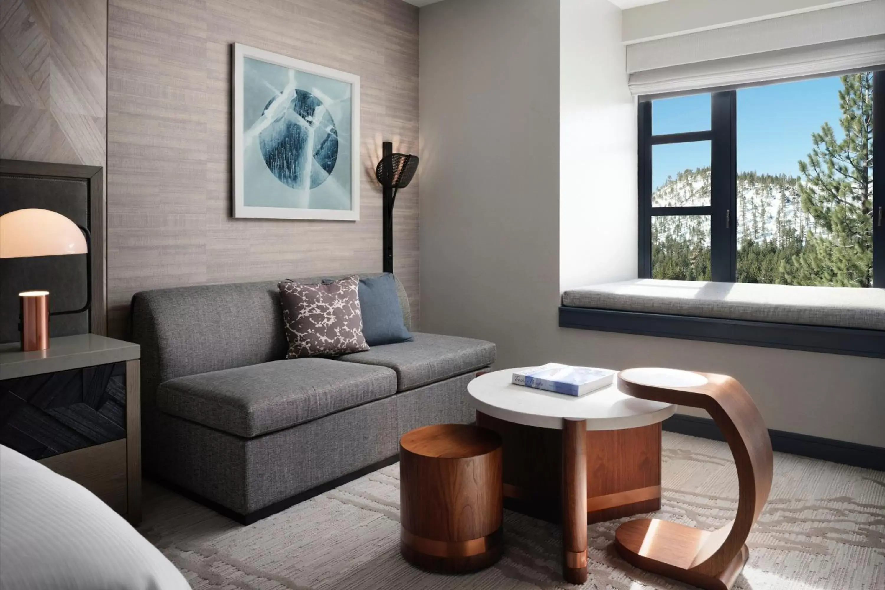 Kitchen or kitchenette, Seating Area in The Westin Monache Resort, Mammoth