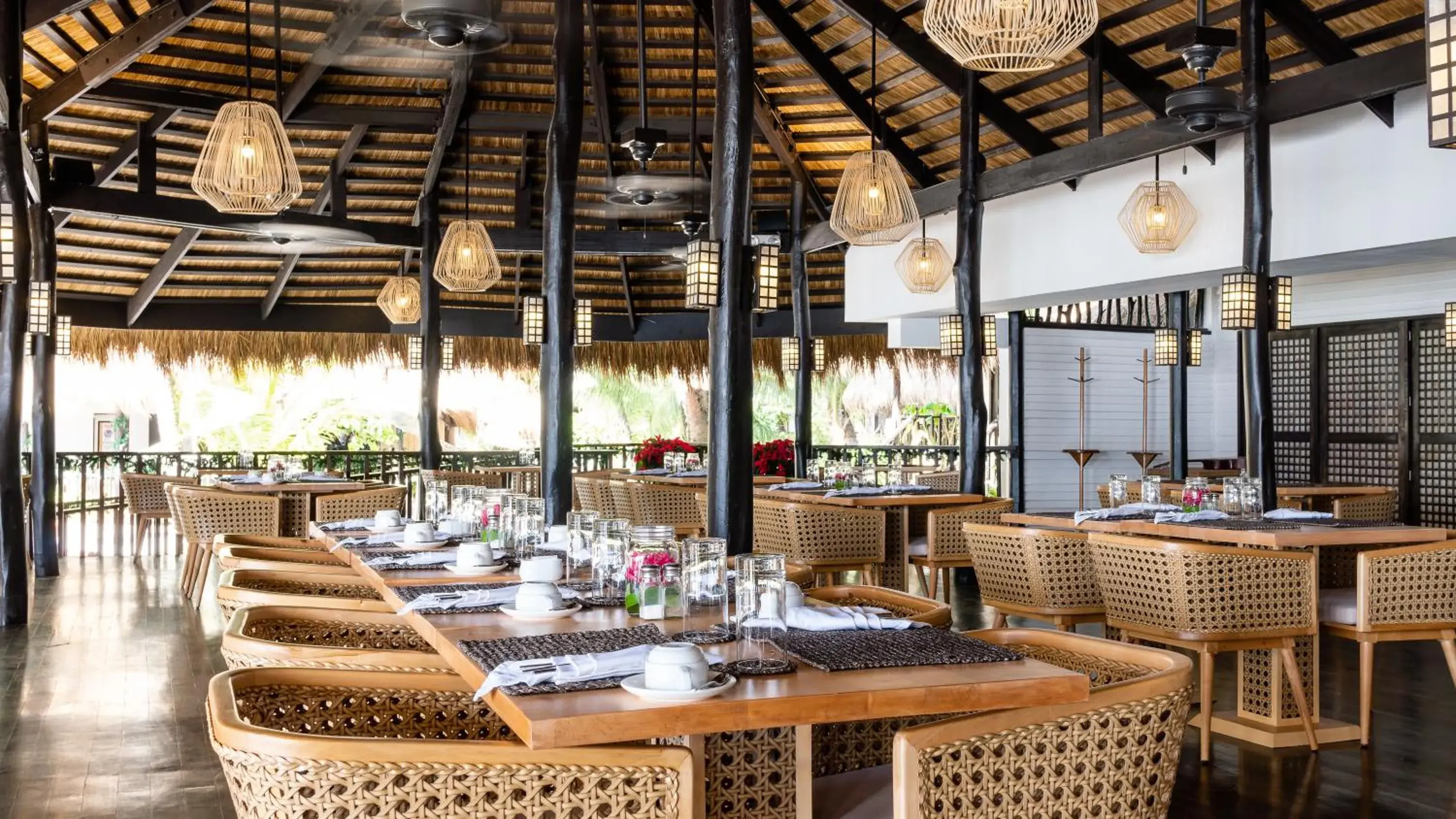 Restaurant/Places to Eat in El Nido Resorts Miniloc Island