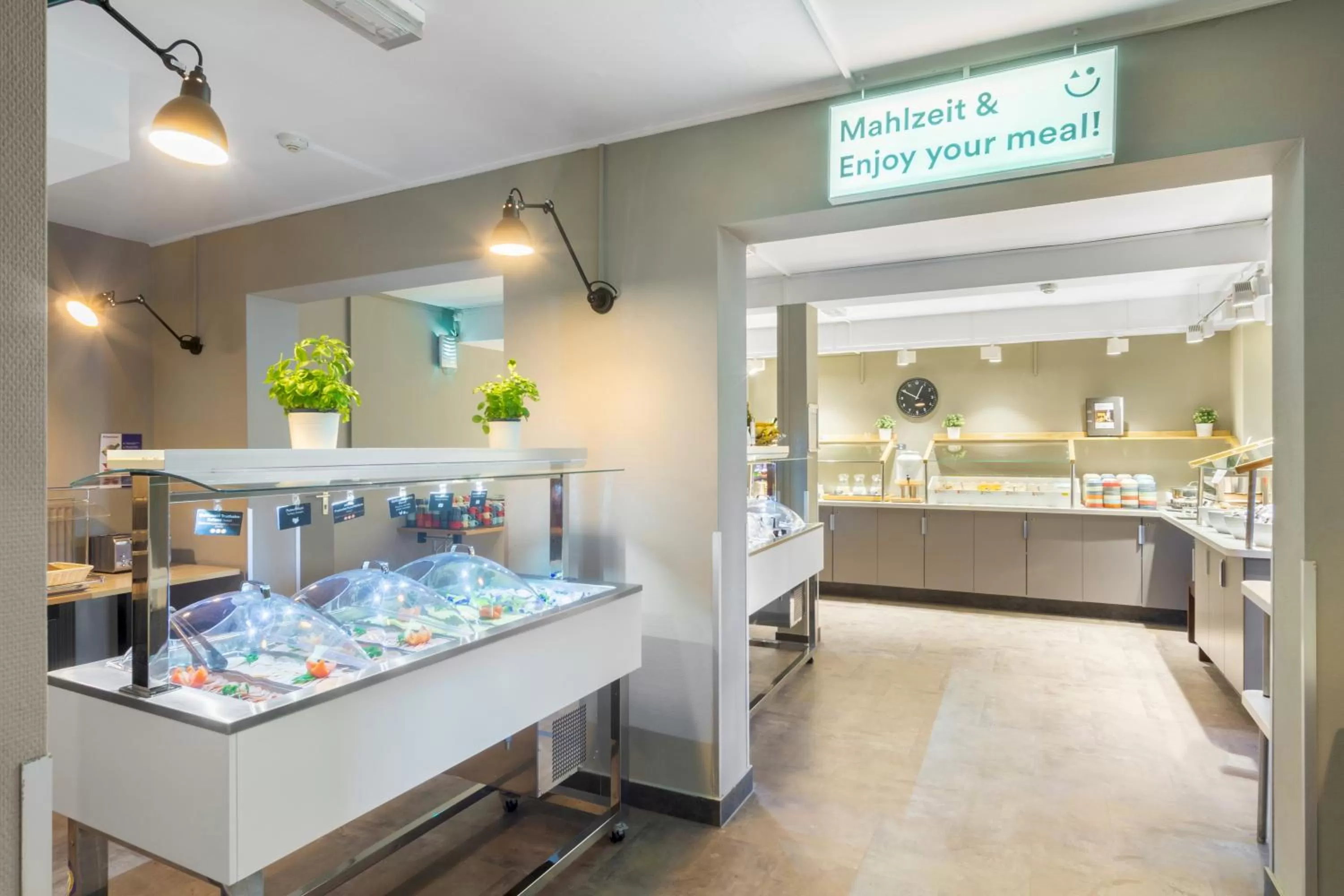 Buffet breakfast in a&o Dresden Hauptbahnhof