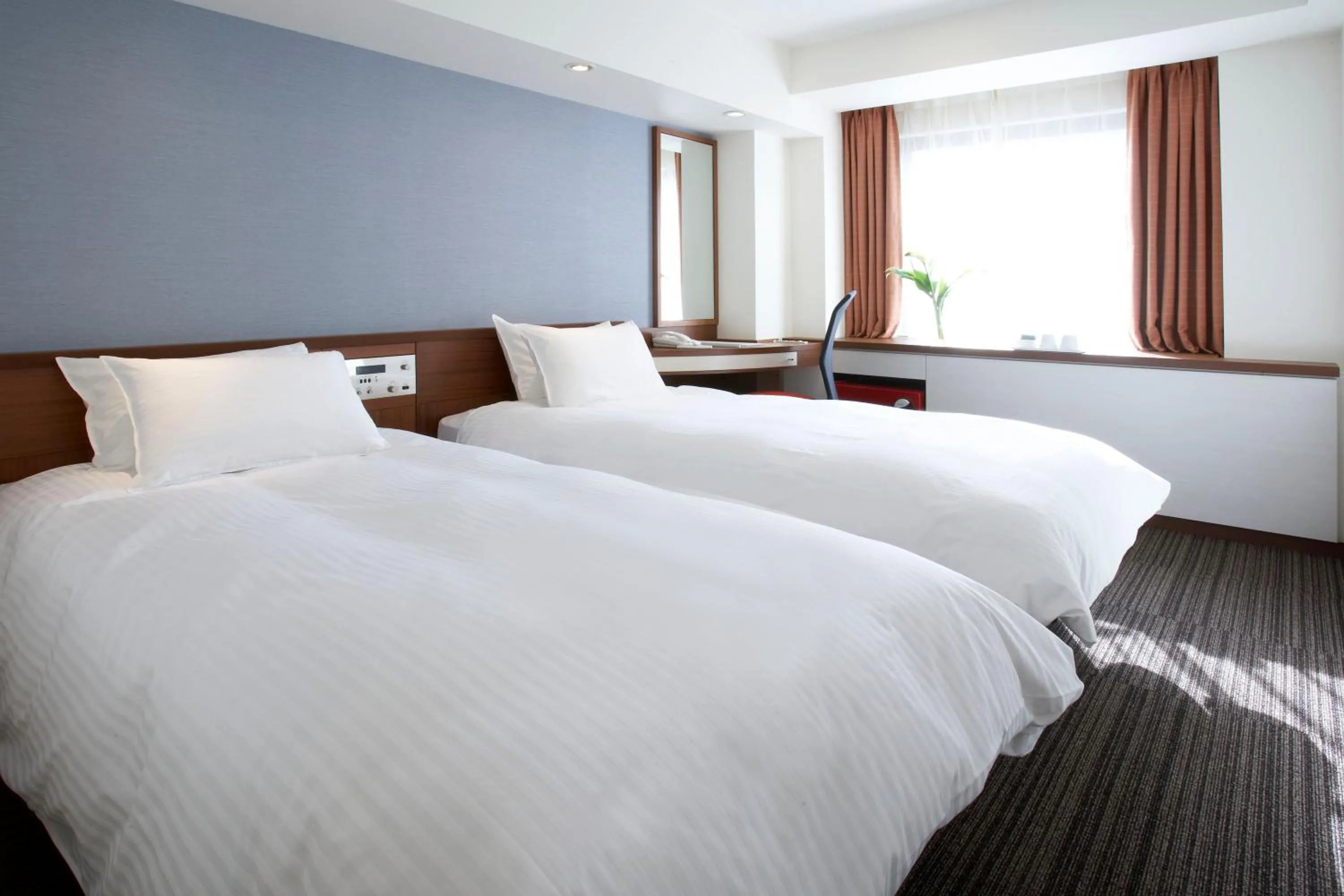 Bed in the b hachioji