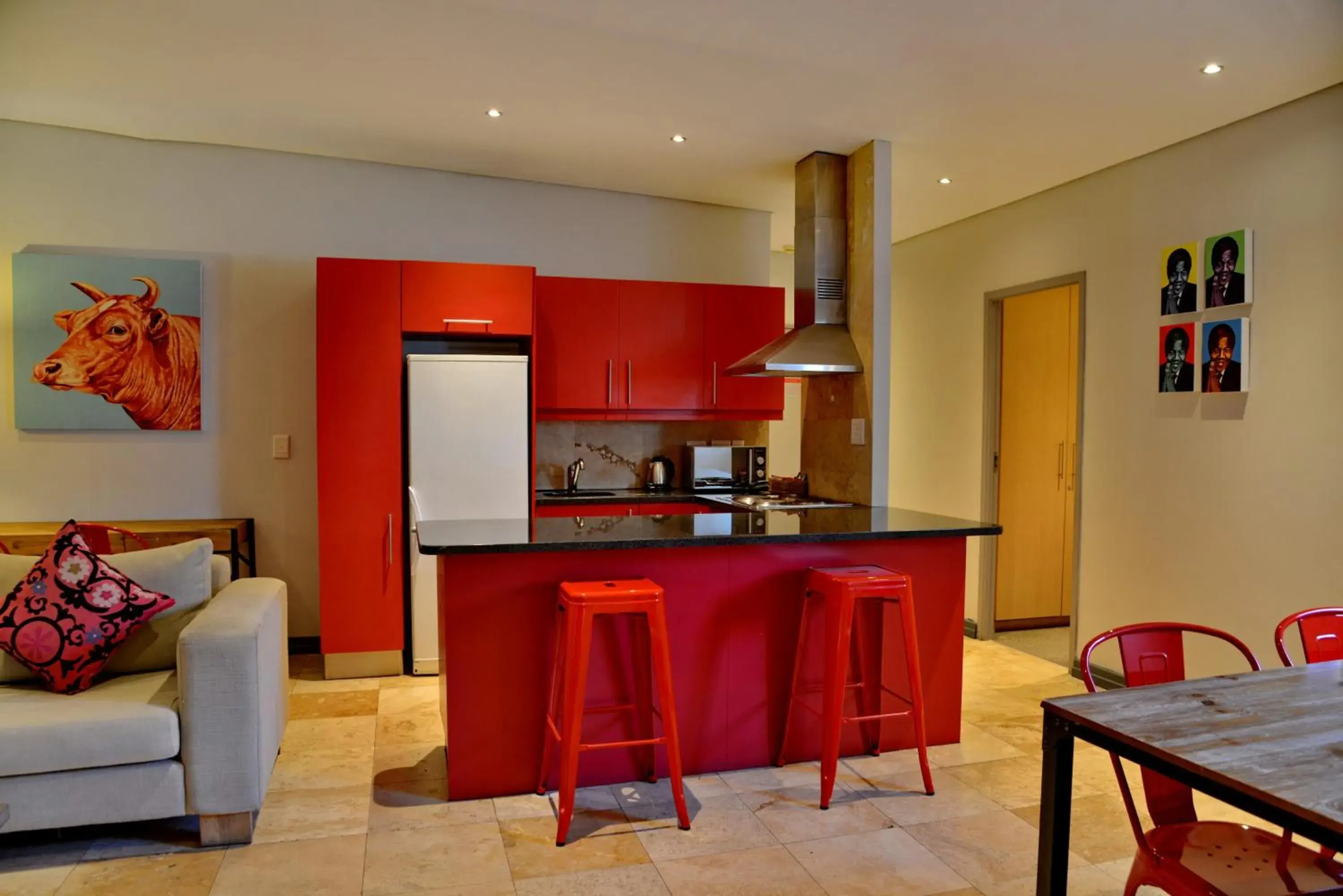 kitchen, Kitchen/Kitchenette in Fountains Hotel Cape Town