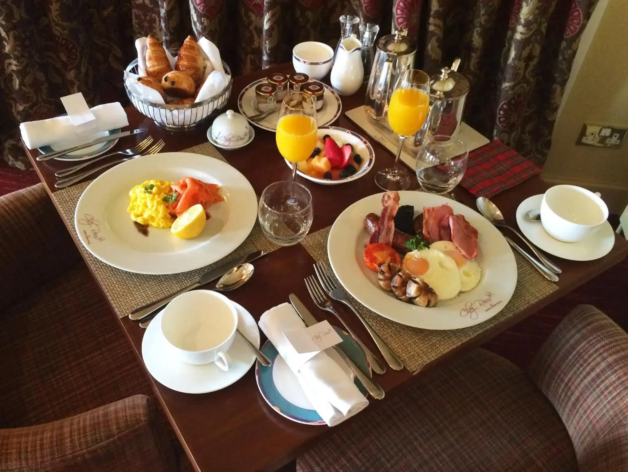 Breakfast in Inverlochy Castle Hotel