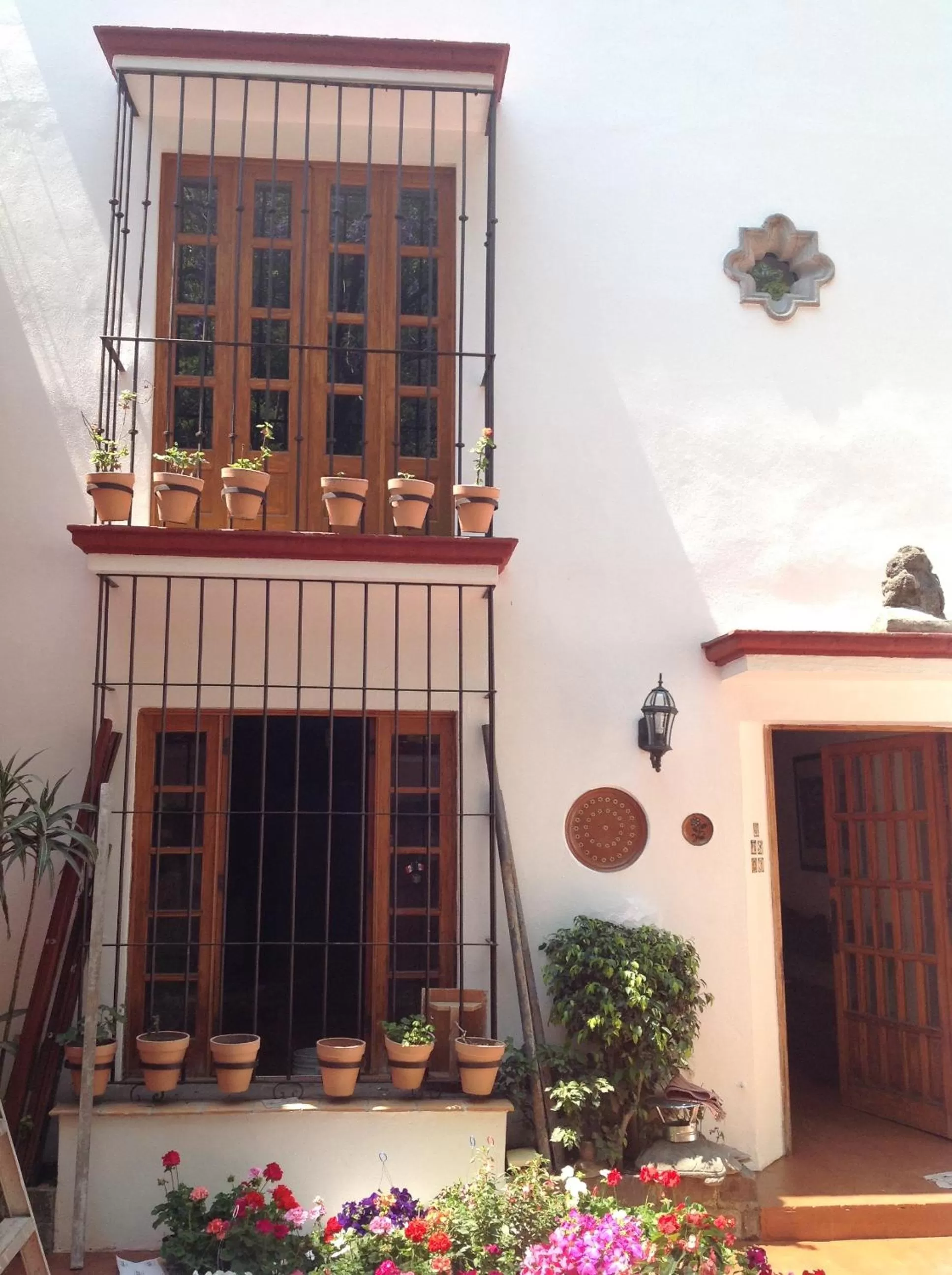Facade/entrance in Casa Jacinta Guest House
