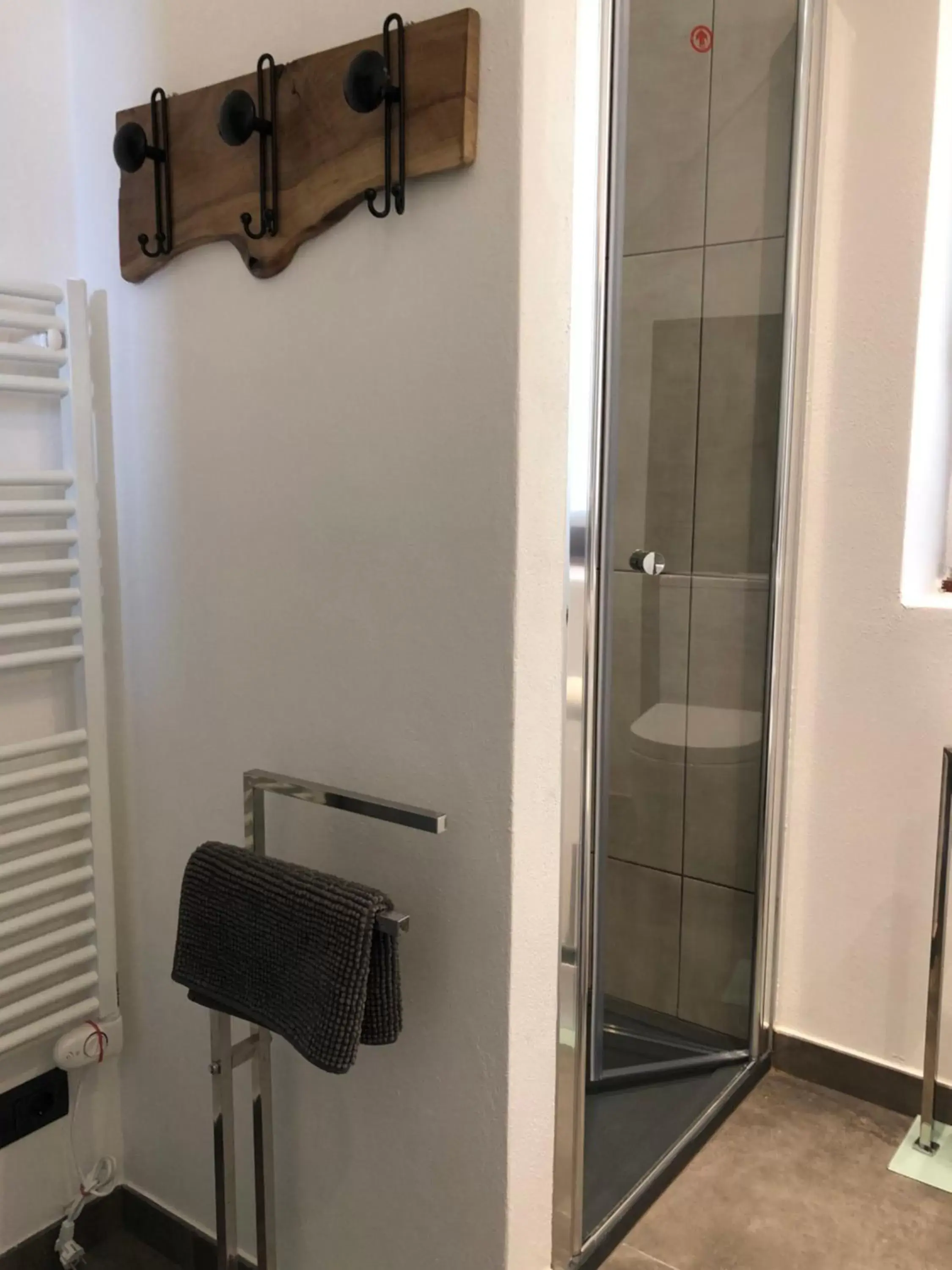 Shower, Bathroom in Menaggio appartamento le Terrazze