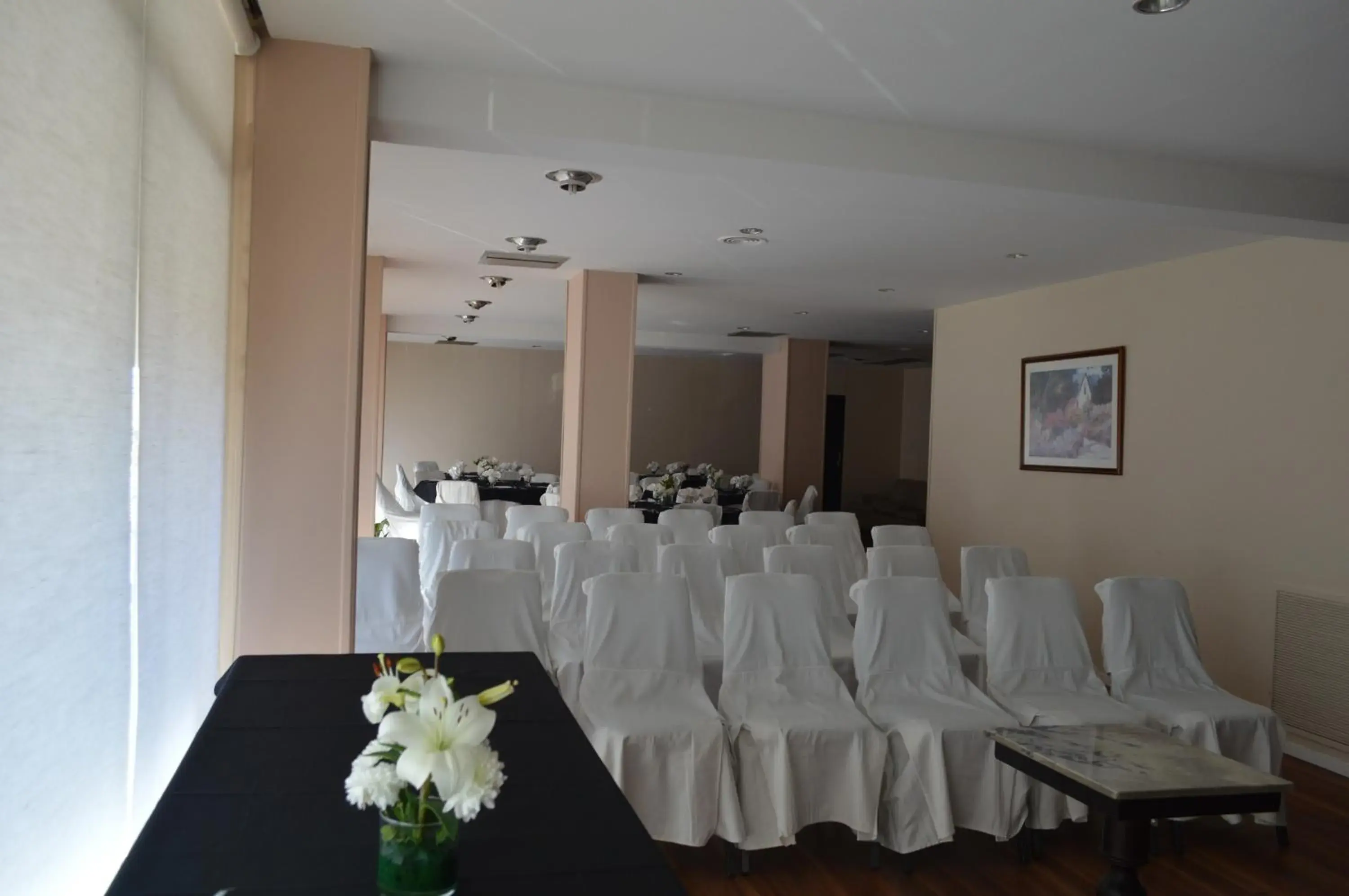 Meeting/conference room in Hotel Rayentray Trelew