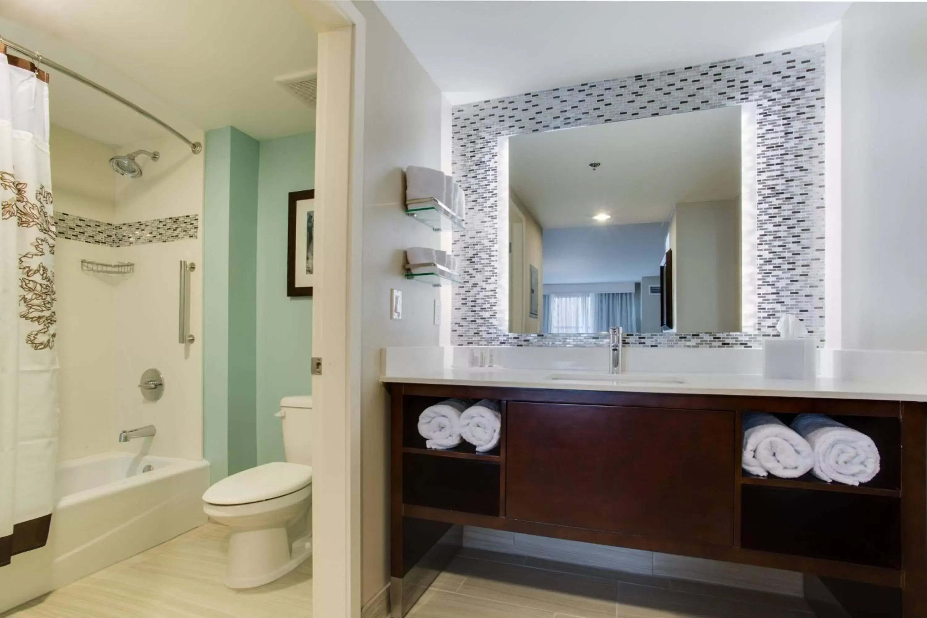 Bathroom in Residence Inn by Marriott Daytona Beach Oceanfront