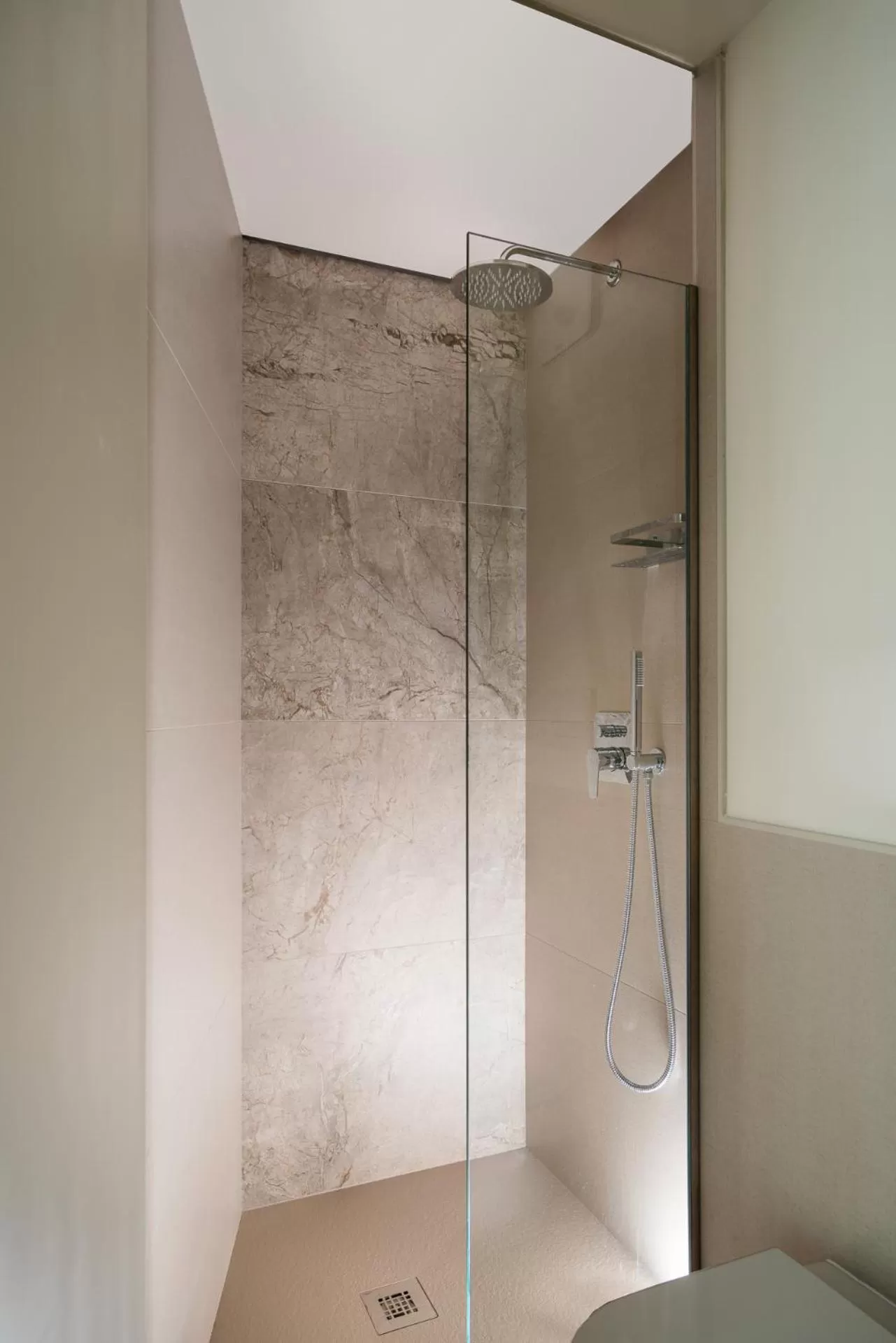 Bathroom in Hotel Imperiale Rimini & SPA